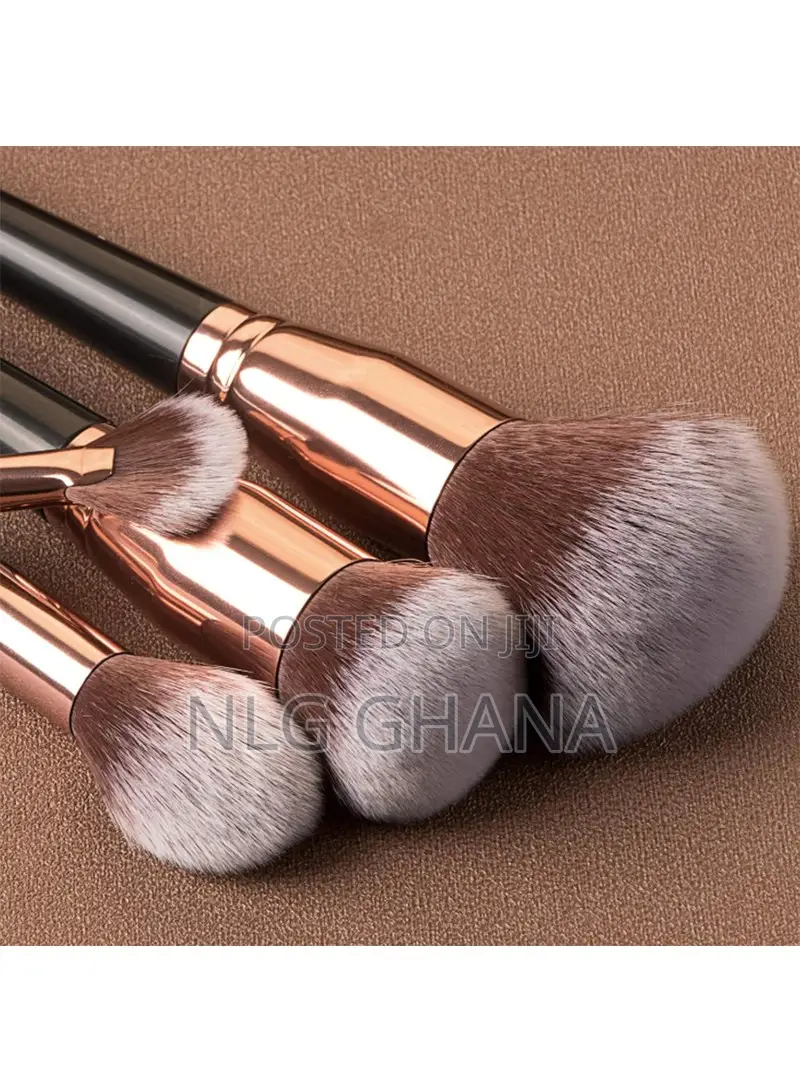 15 PCS Makeup Brush Set With Case. Tvx25494