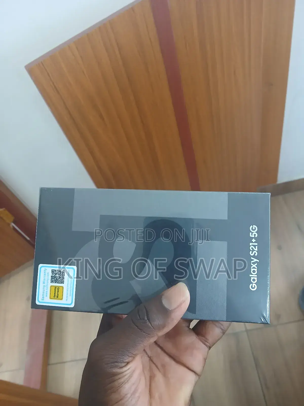 New Samsung Galaxy S21+ 5G 128 GB Black