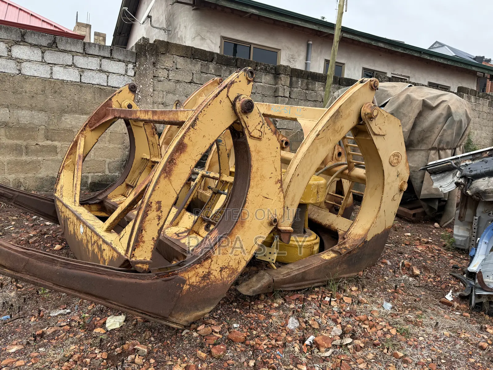 Caterpillar Log Grappler