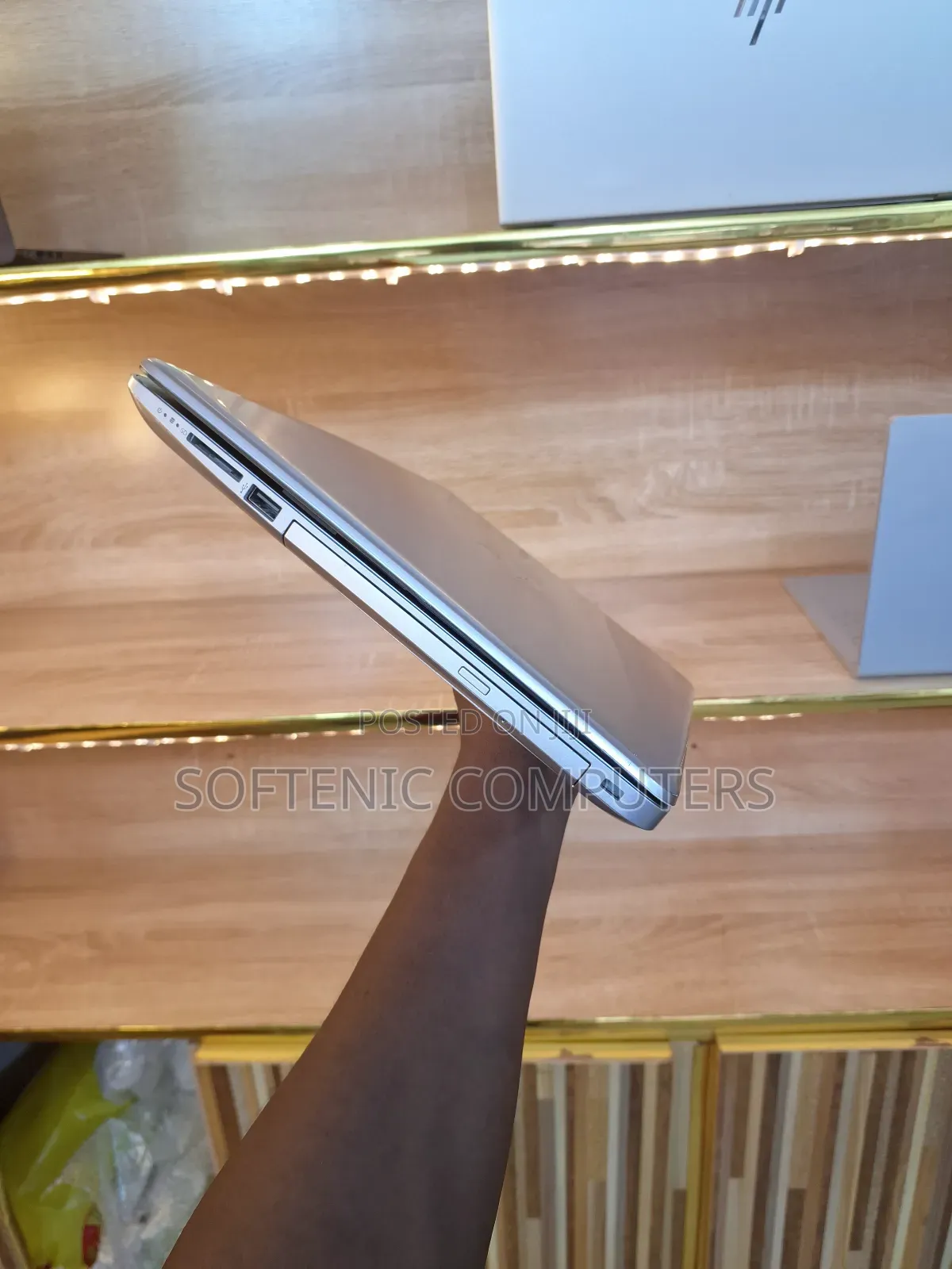 Laptop HP EliteBook 840 G5 8GB Intel Core I5 HDD+SSD 256GB