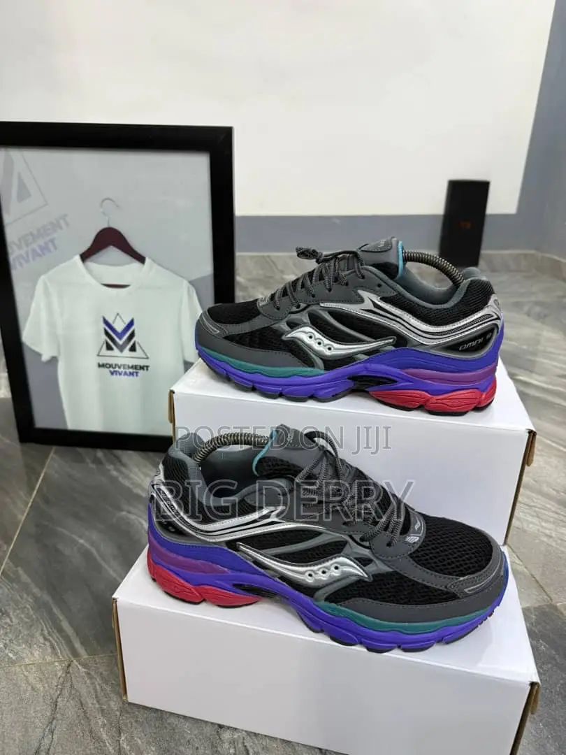 Saucony Pro Grid