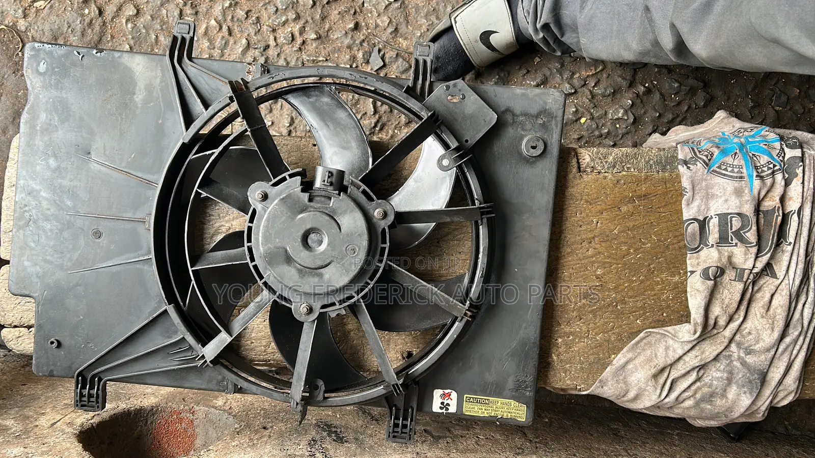 Ford Fiesta 2011-2012 Radiator Fan