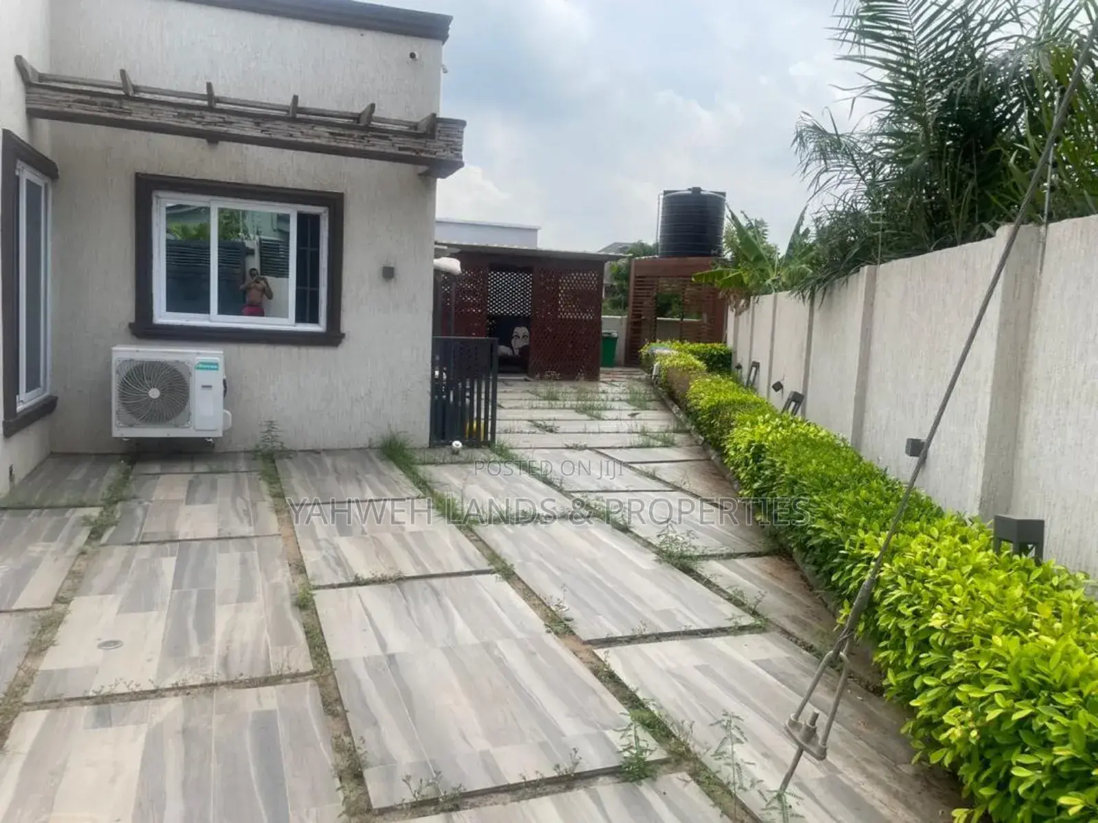 3bdrm House in Spintex for sale