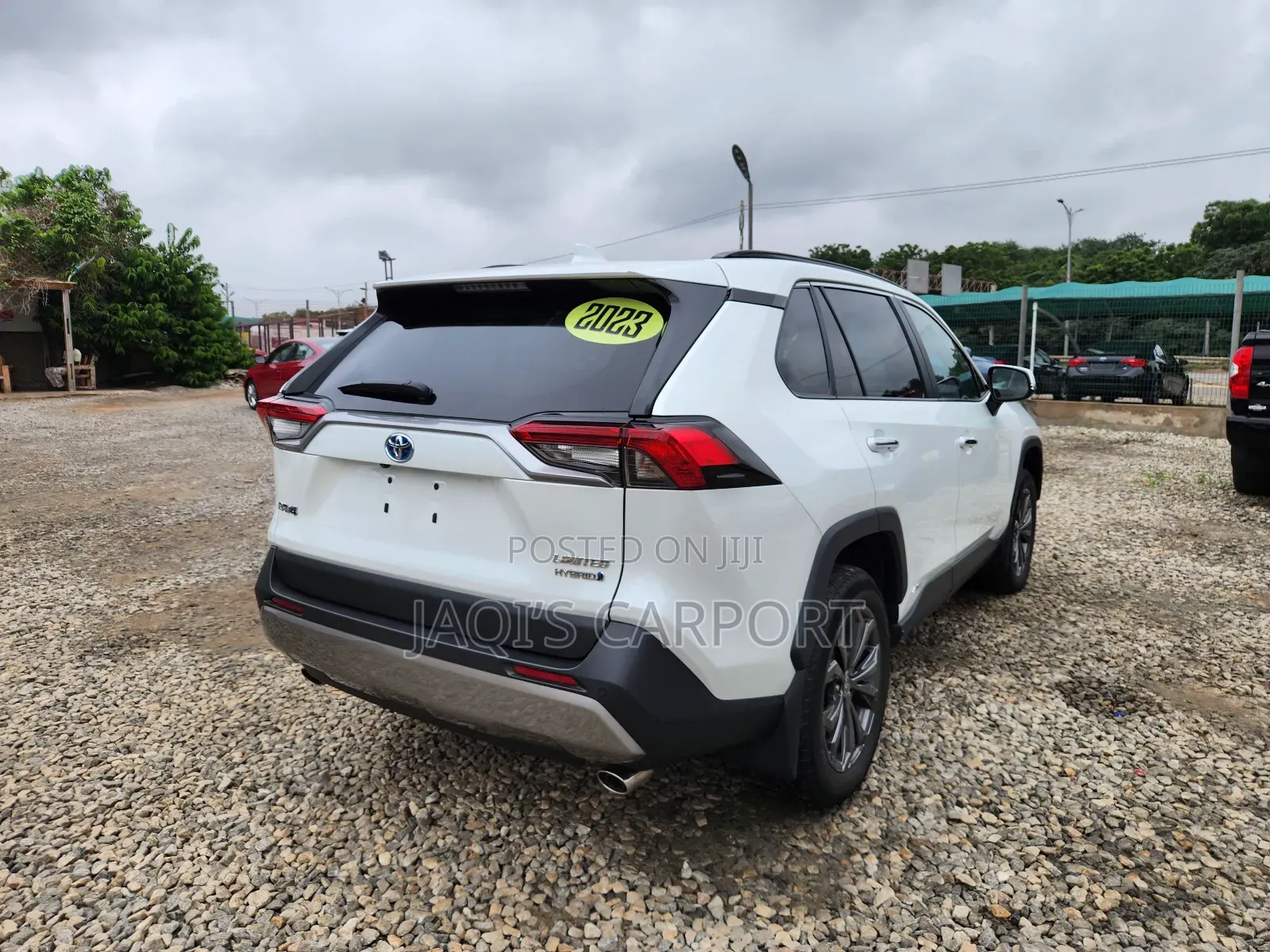 Toyota RAV4 Limited AWD 2023 White