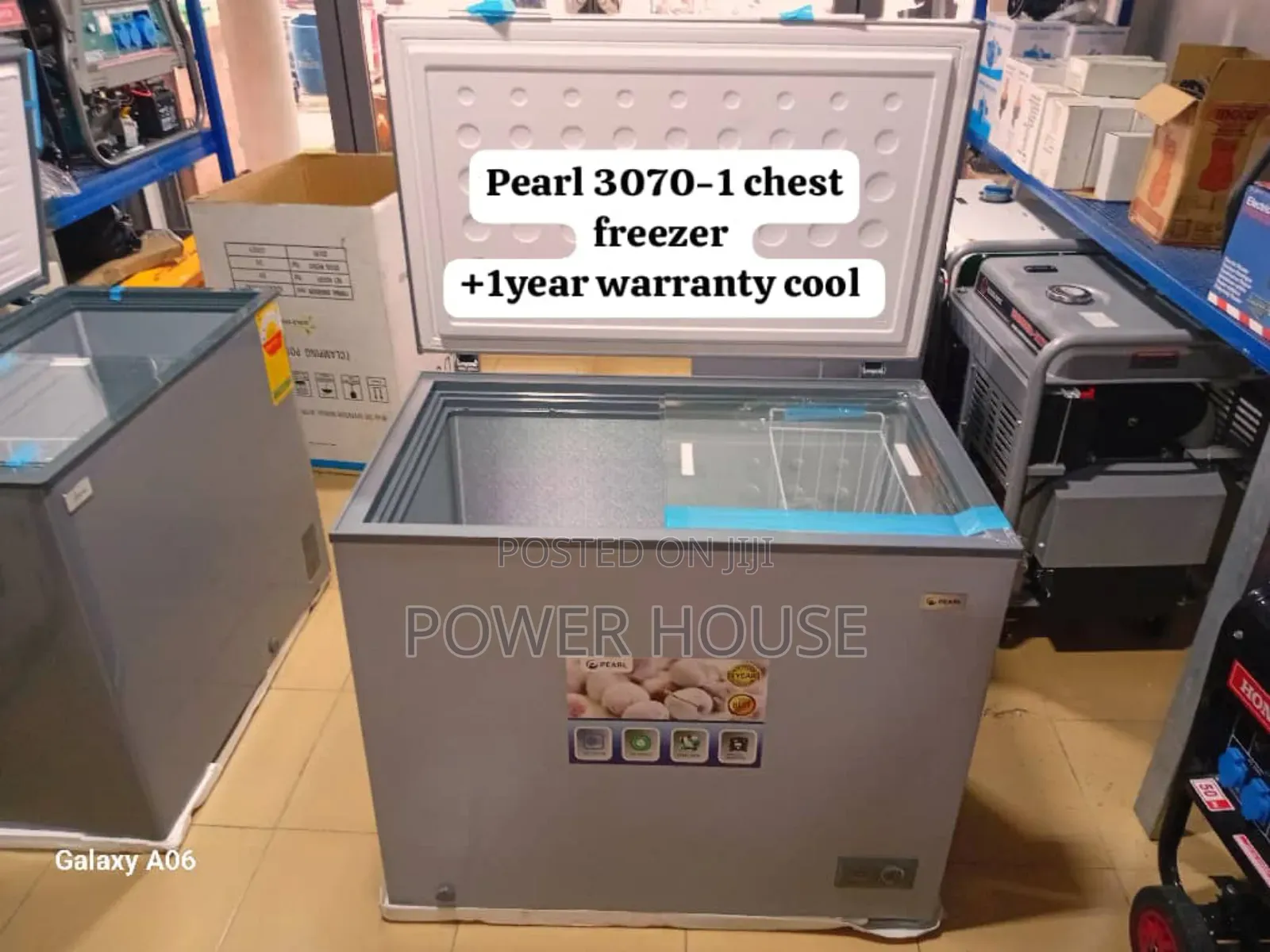 Frost Finesse Pearl 3070-1a Chest Freezer Cool