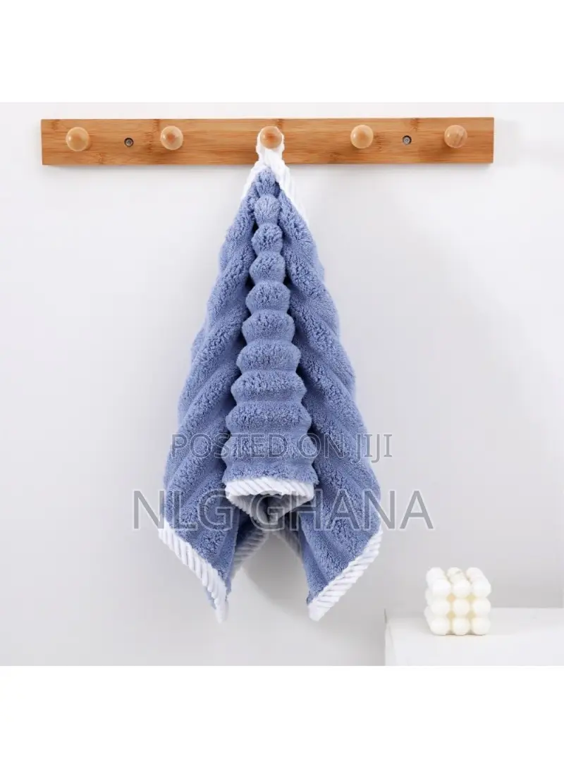 13.8x29.5 Inch Large Stripe Thickened Towel Facial. Tvx25762