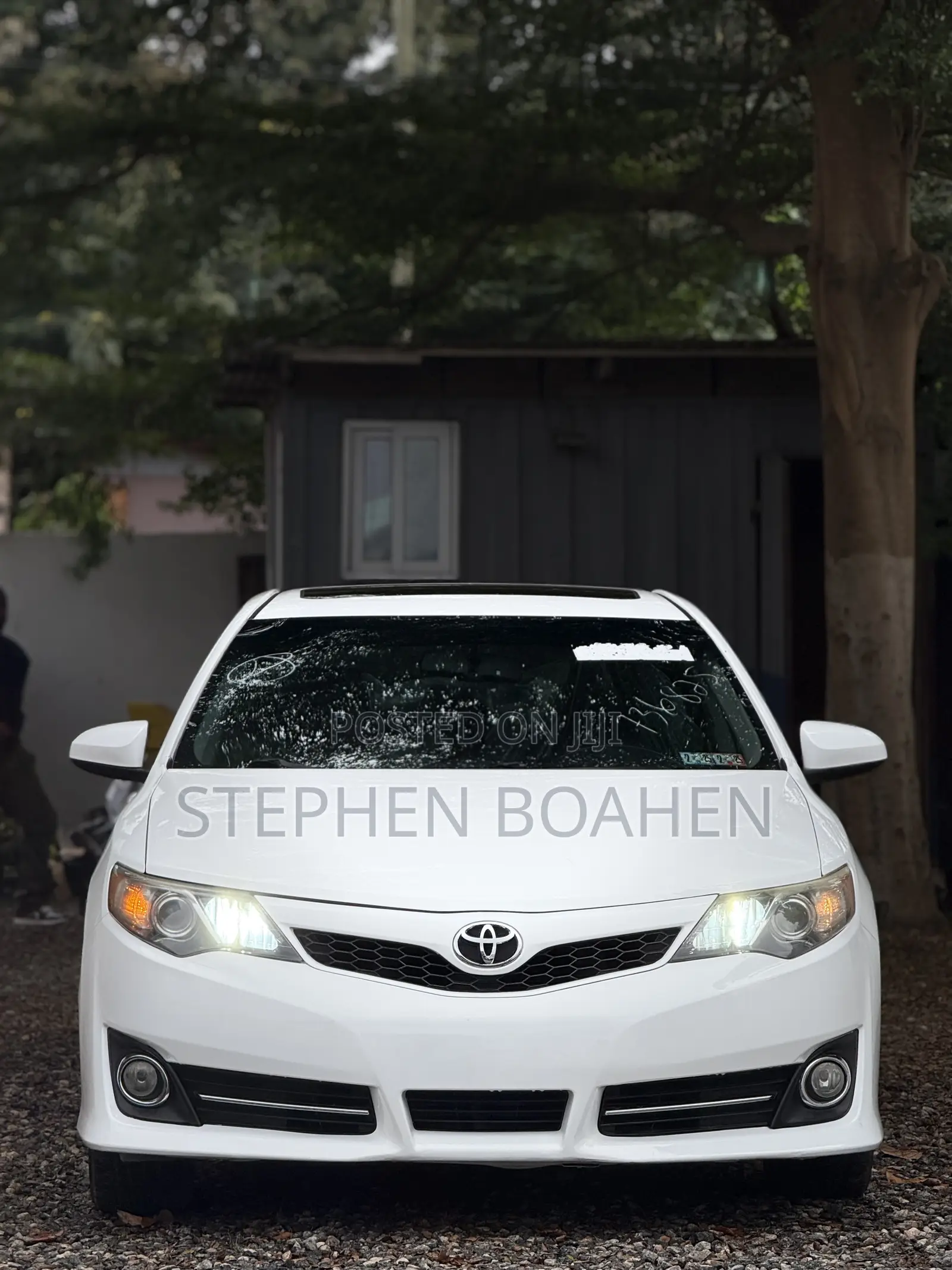 Toyota Camry SE 4dr Sedan (2.5L 4cyl 6A) 2014 White