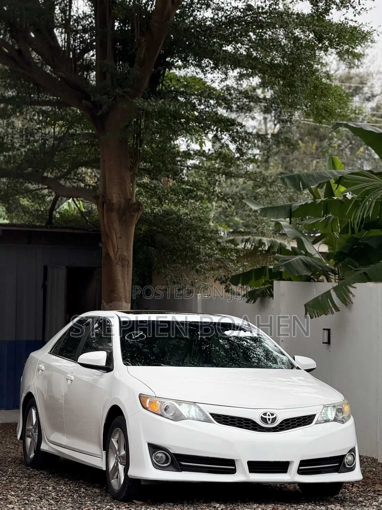 Toyota Camry SE 4dr Sedan (2.5L 4cyl 6A) 2014 White