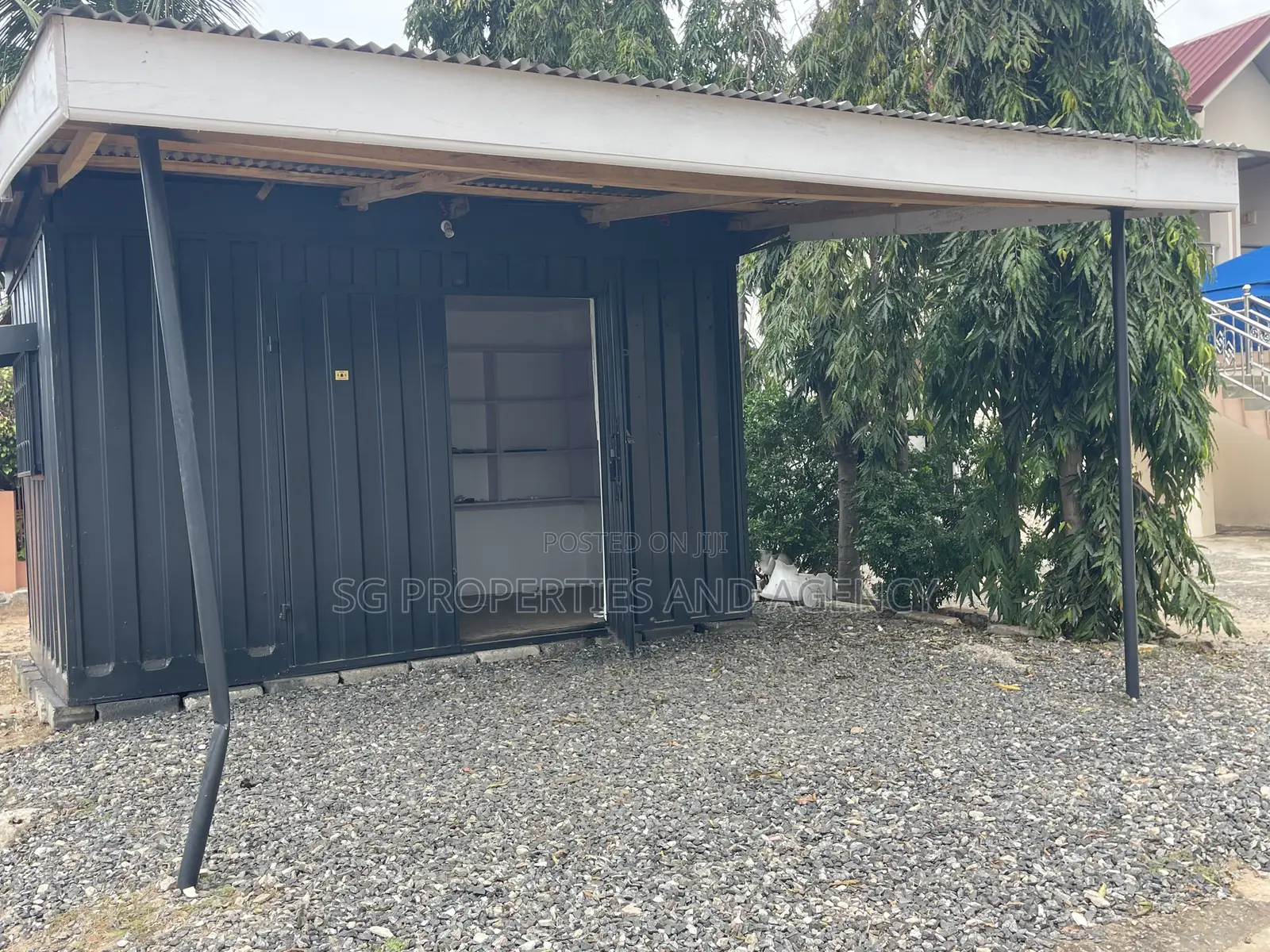 Spacious Container for Sale at Spintex