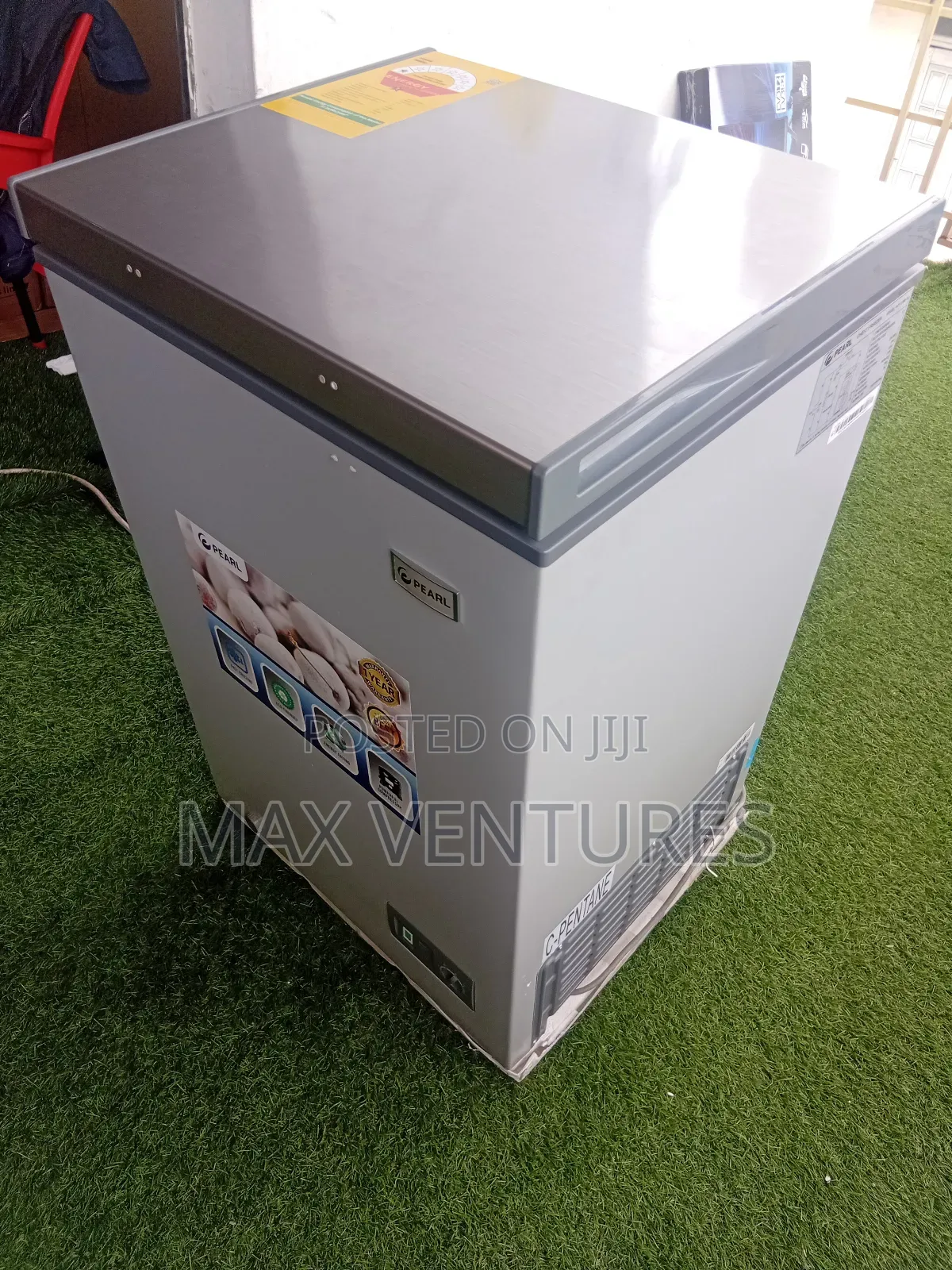 Noiseless Pearl Chest Freezer PCF-1360-1a System 98l Set