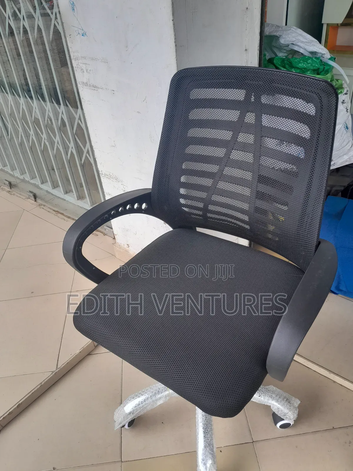 Transient Chairs