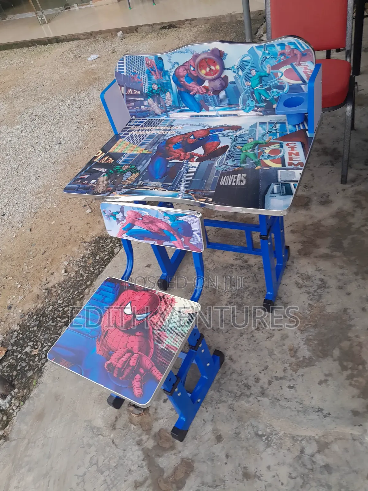 Perts Study Desk