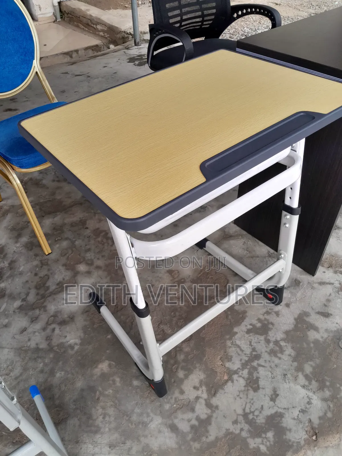 Boarder Study Desk