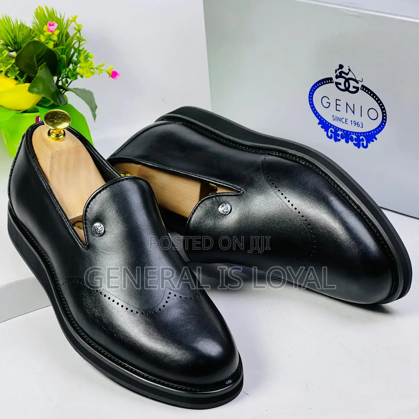Genio Men Loafers