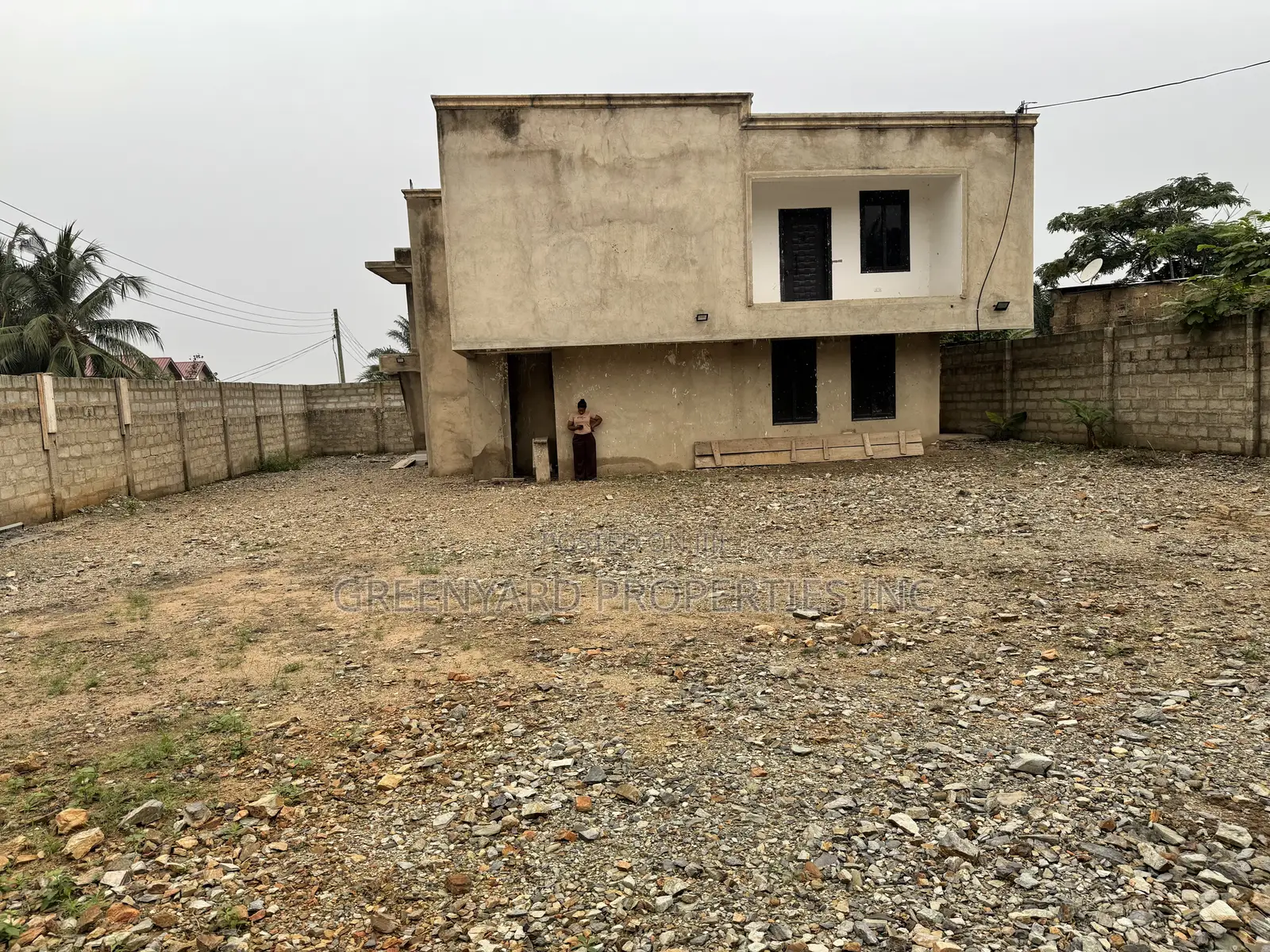 4bdrm Mansion in Mayera, Pokuase for sale