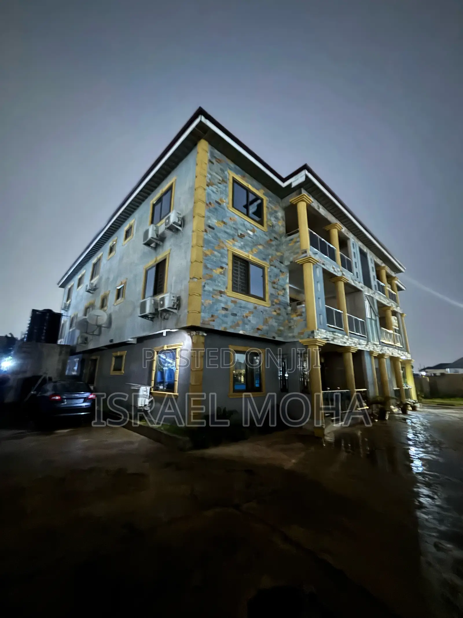 Executive Chamber and Hall Sc for Adenta New Legon