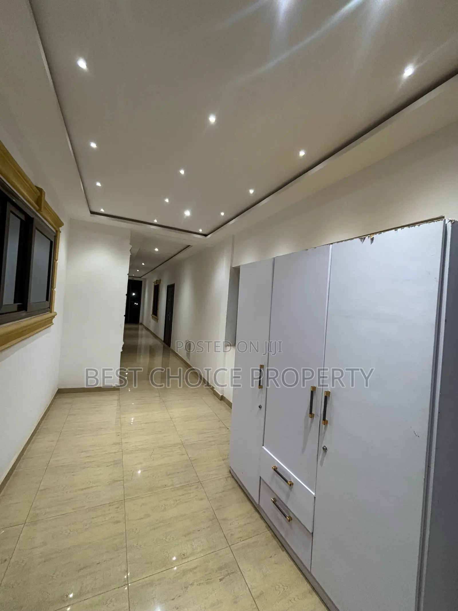 Executive Chamber and Hall Sc for Adenta New Legon