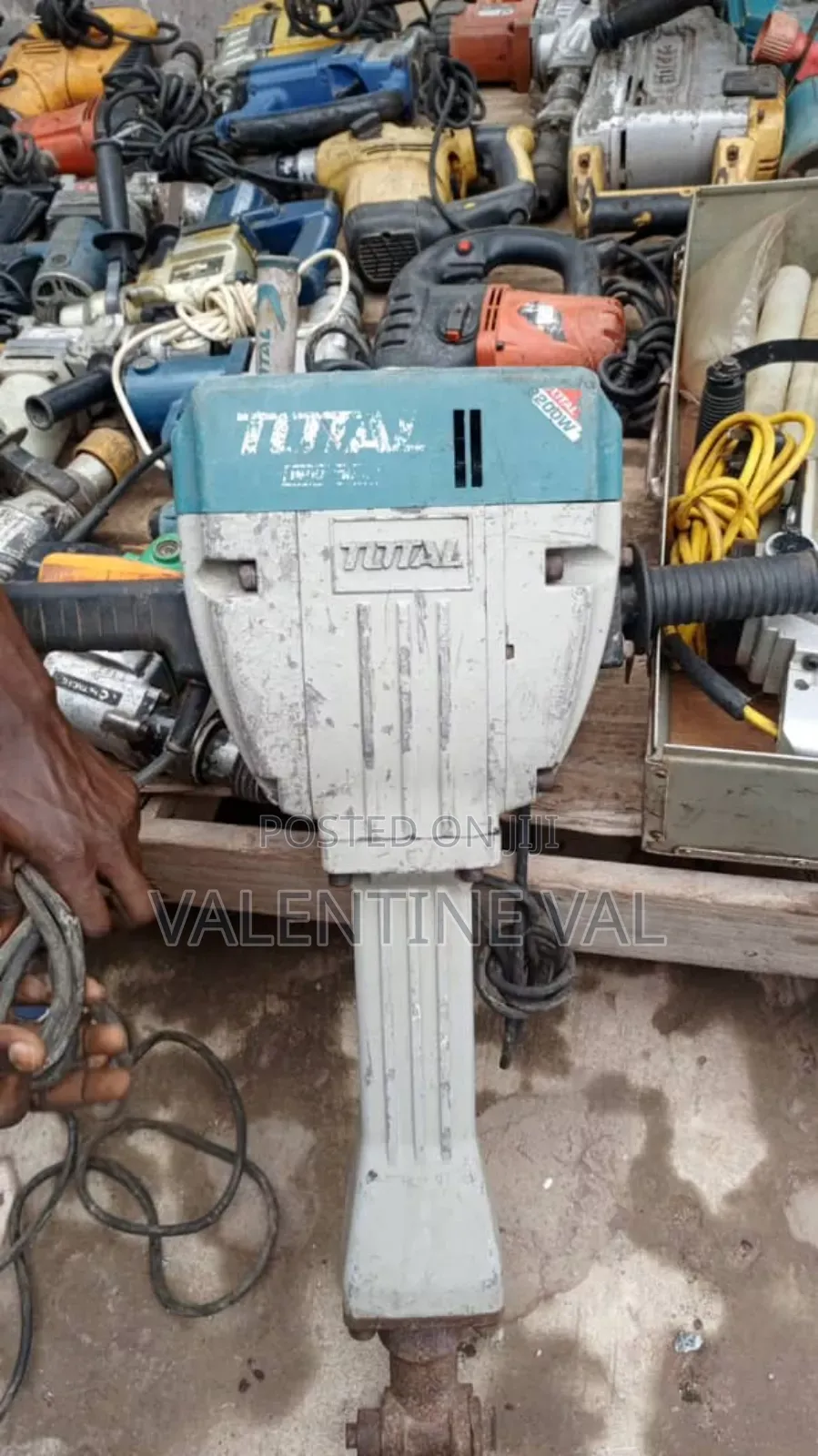 Total Concrete Breaker Machine Working Perfectly