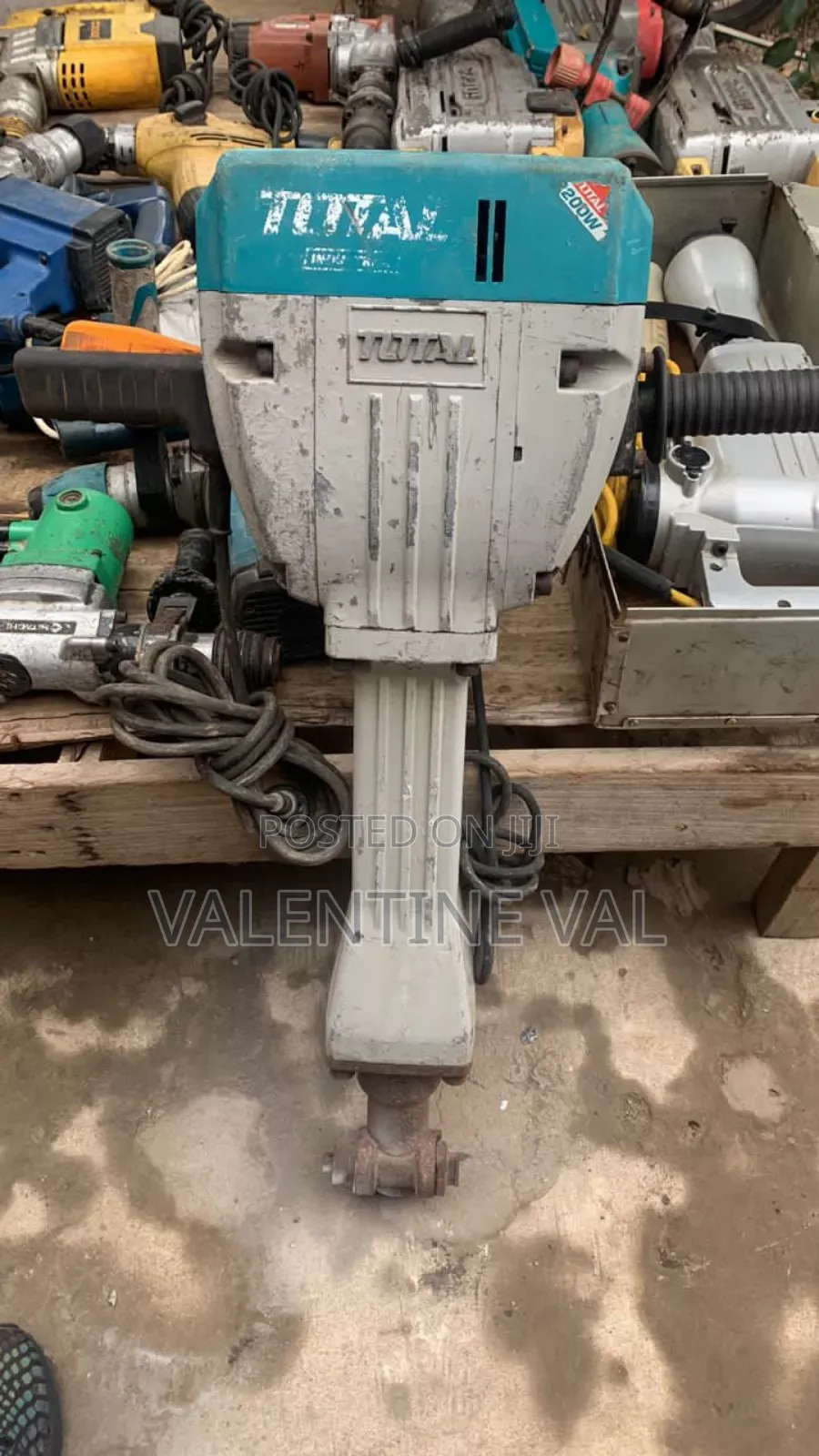 Total Concrete Breaker Machine Working Perfectly