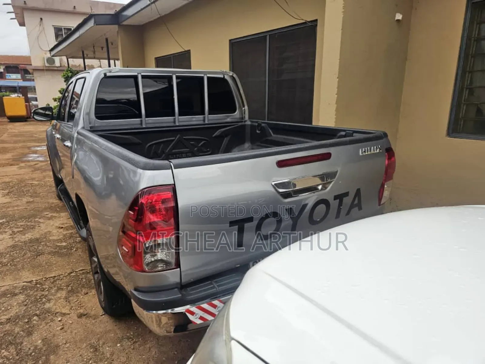 Toyota Hilux 2017 Gold