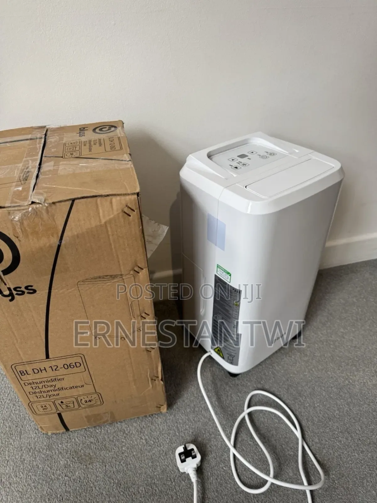 20liter Dehumidifier From Blyss, Uk