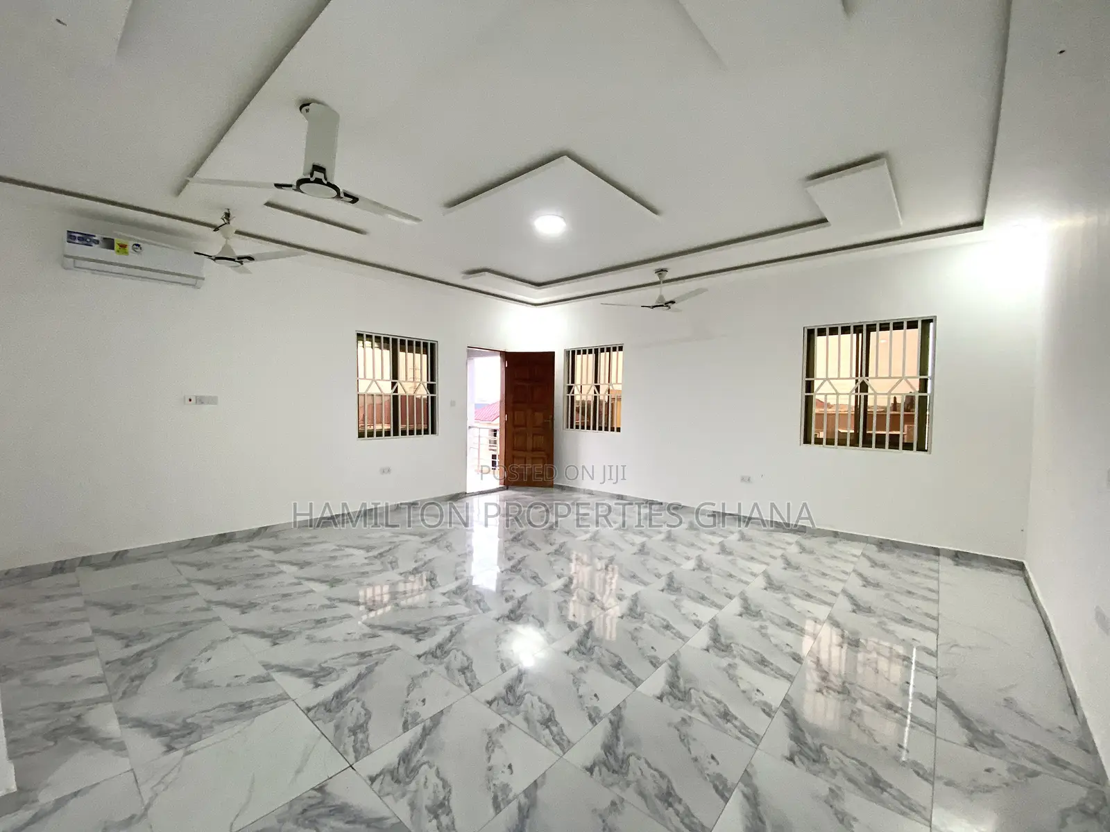 3bdrm Apartment in Tse Addo, Tseaddo for rent