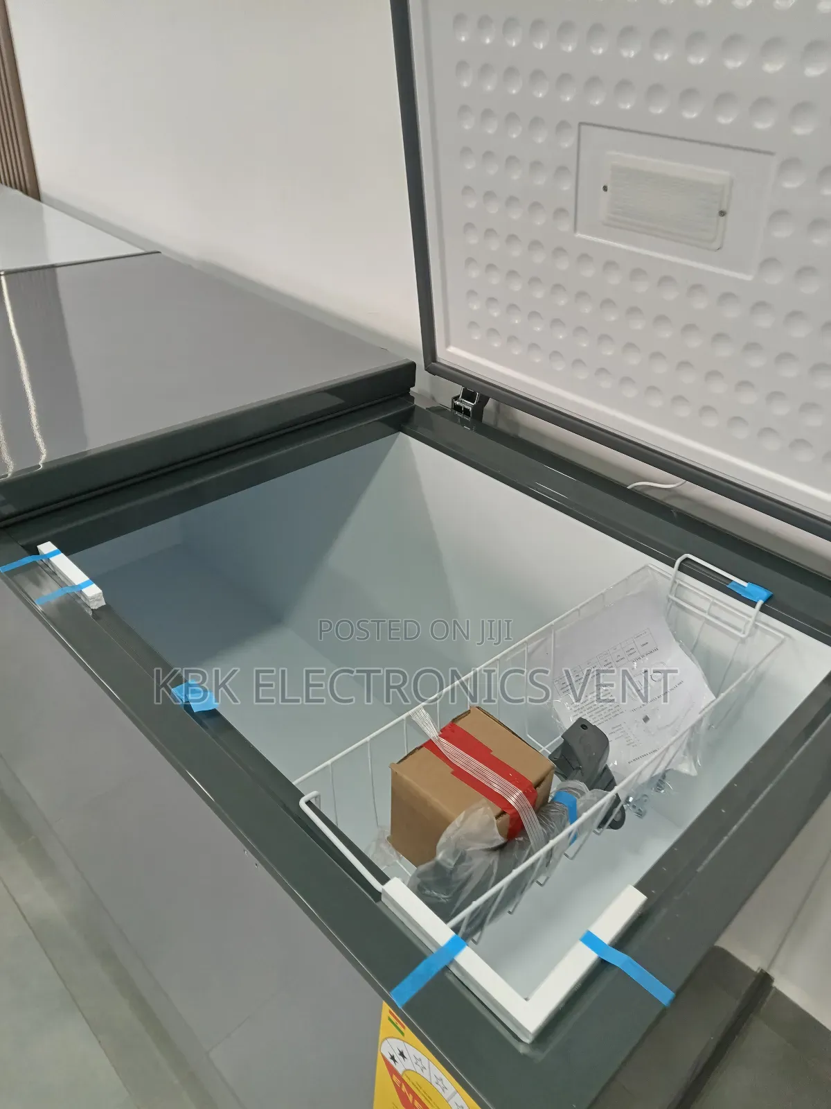 Sigma 630liter Double Door Chest Freezer
