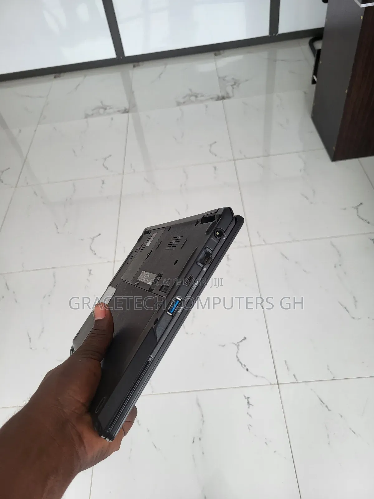 Laptop Fujitsu Lifebook P772 8GB Intel Core I3 SSD 256GB