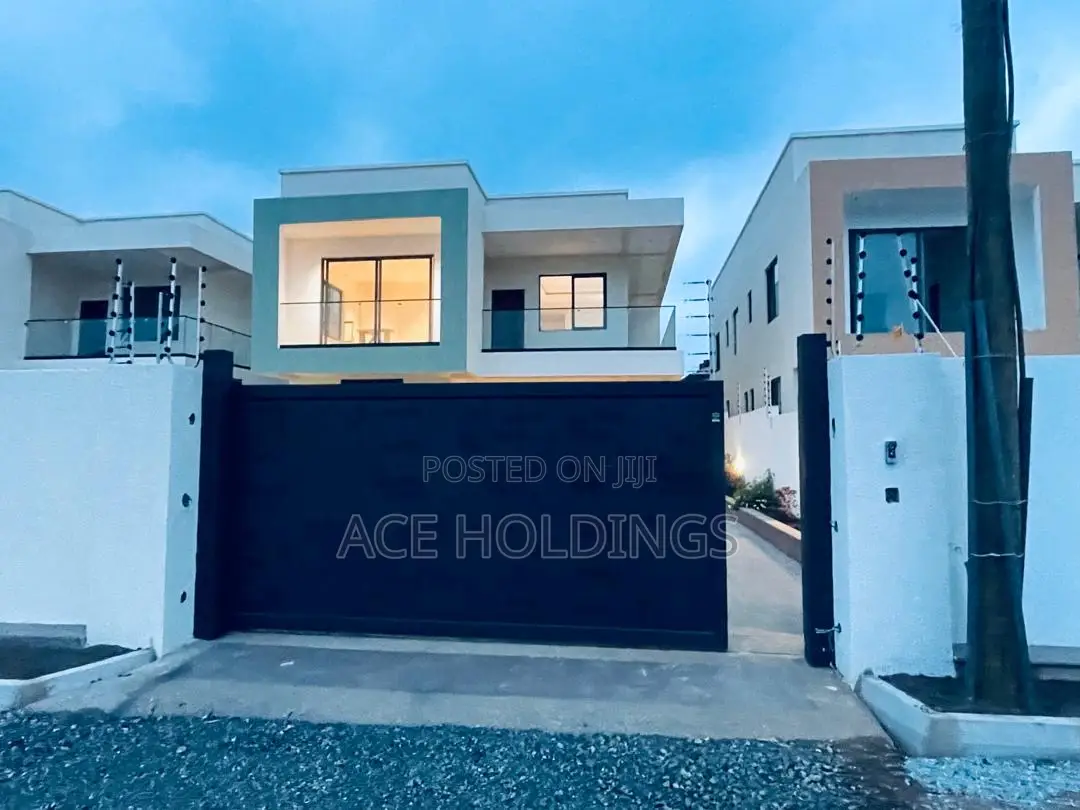 4bdrm House in Adjiringanor, Adjiriganor for sale