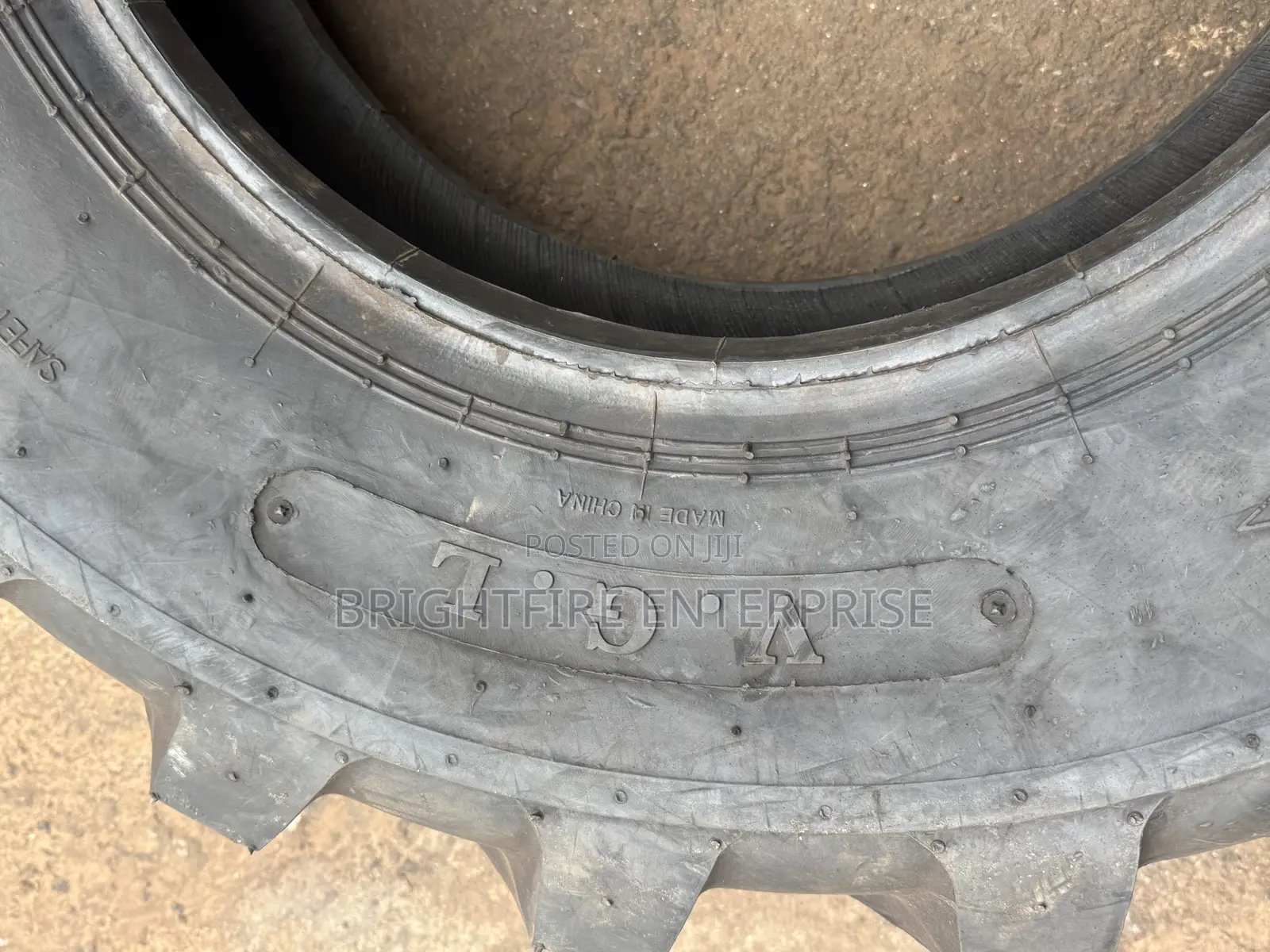 12.5/80r18 Backhoe