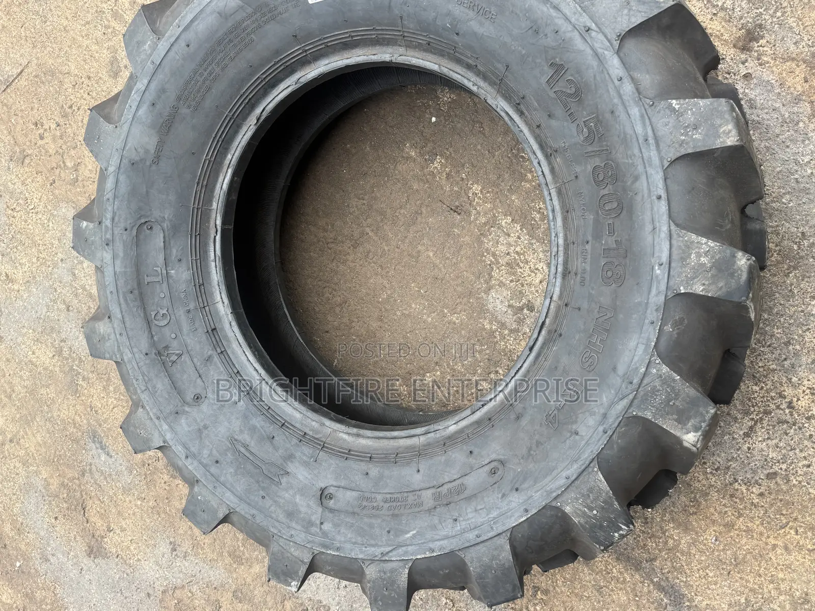 12.5/80r18 Backhoe