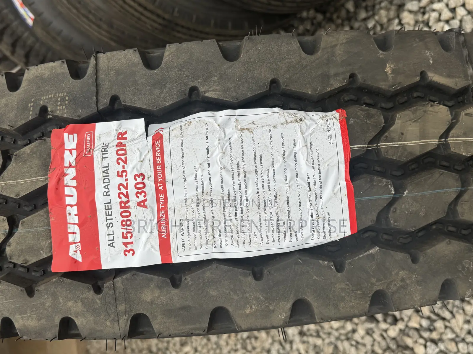 315/80r22.5 Aurunze