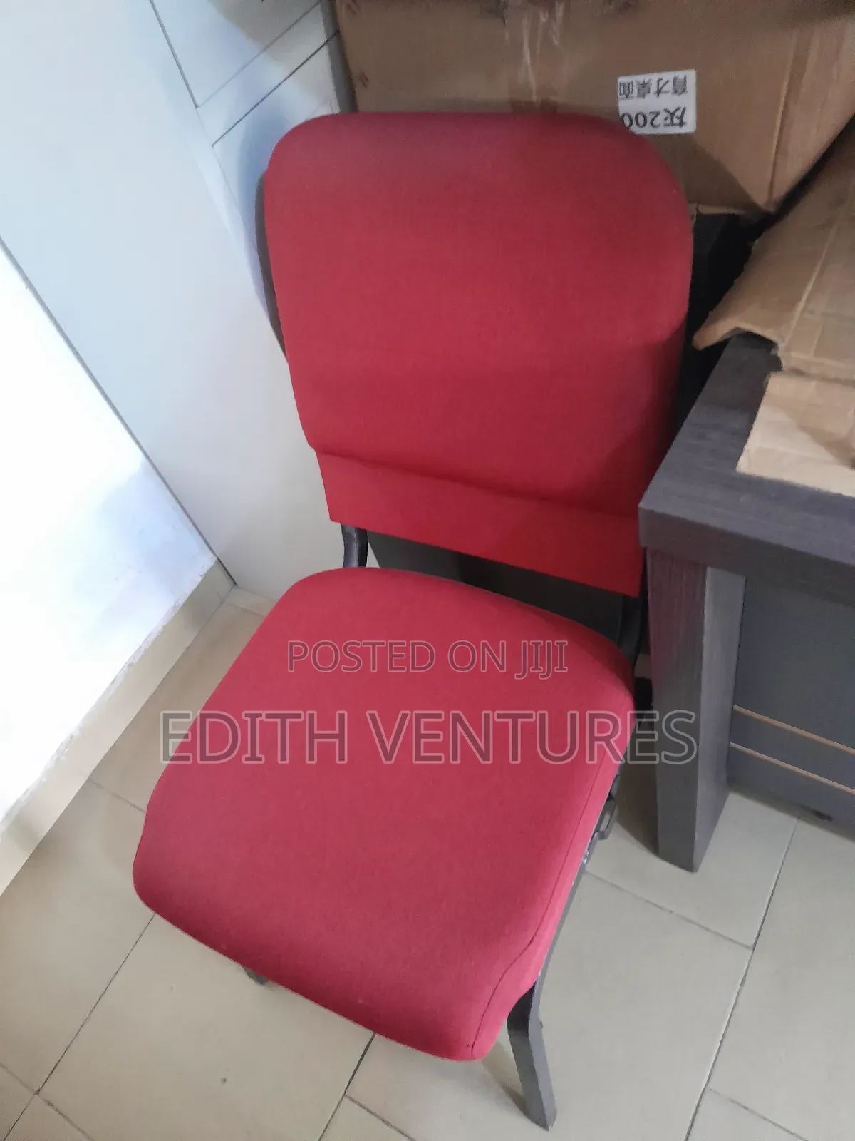 Nite Auditorium Chair