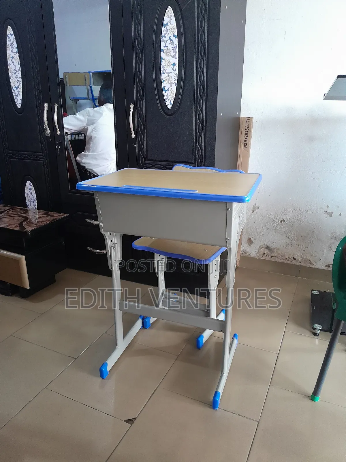 Gelical Study Desk