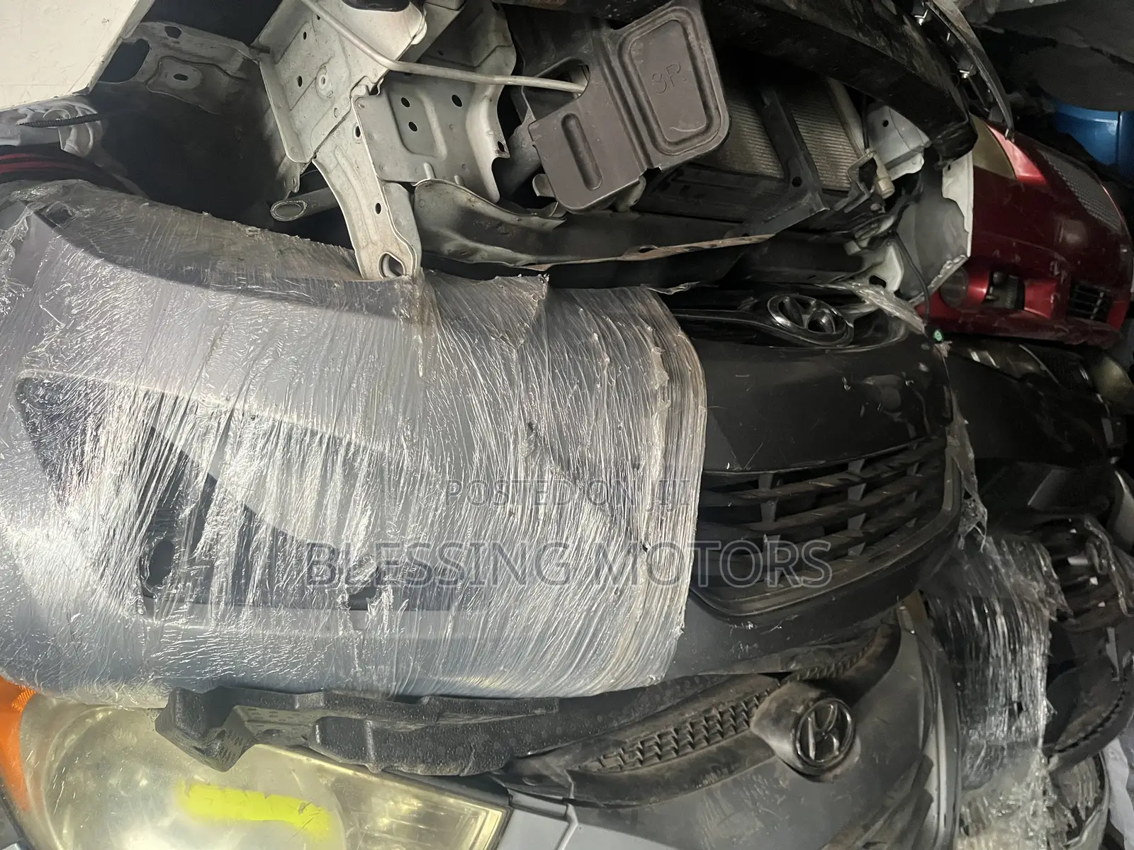 Hyundai Elantra 2012 Front Cut