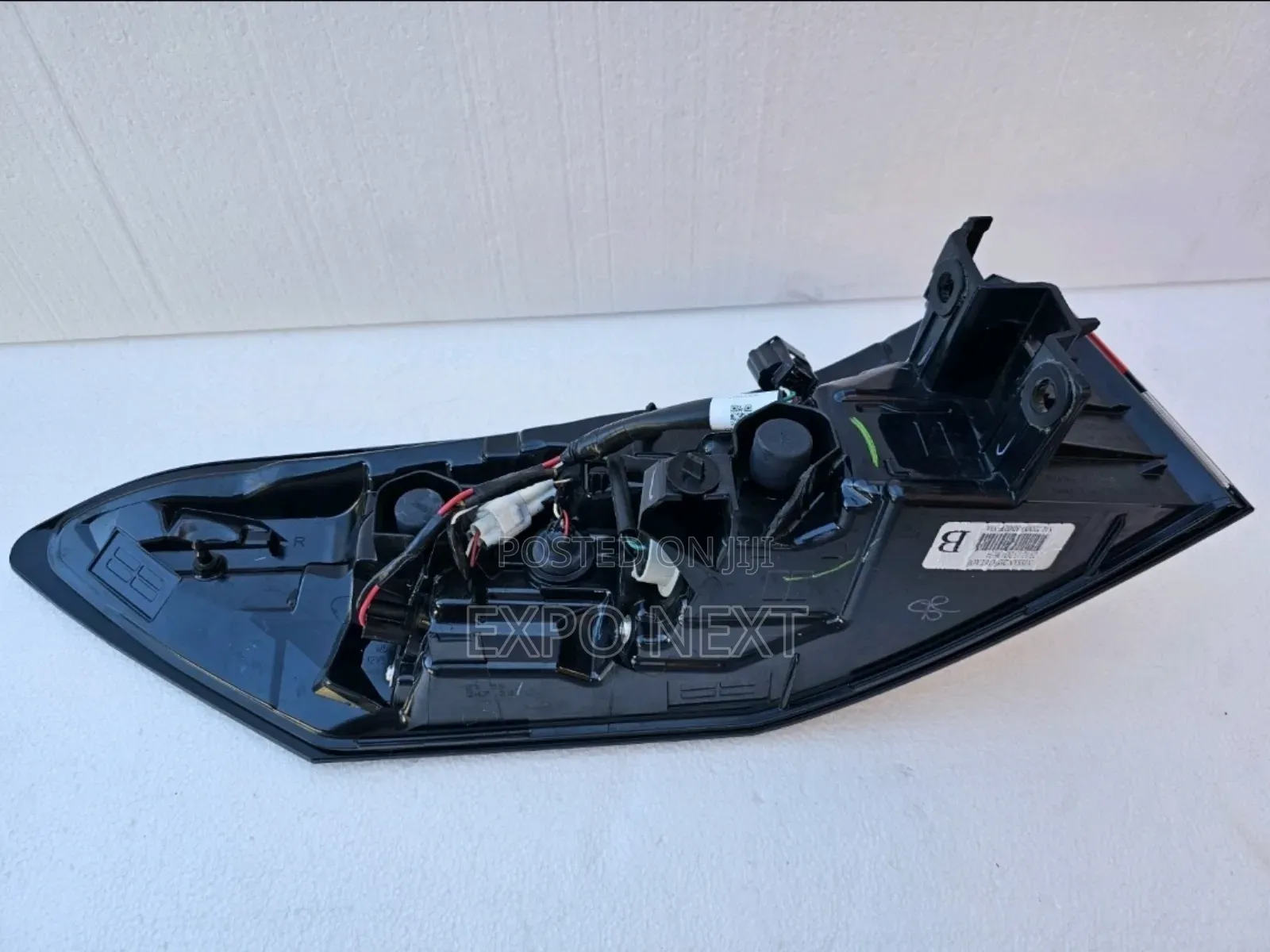 2022-2024 Nissan Pathfinder Tail Light