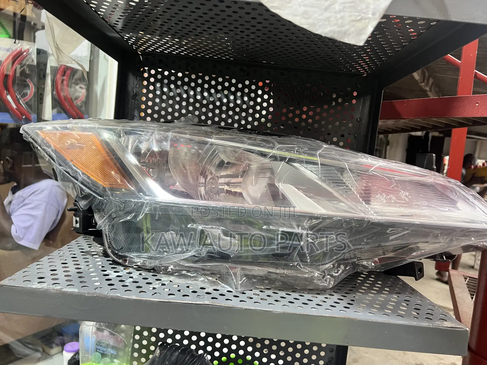 2021,2022,2023,2024 Headlight For Nissan Kicks .