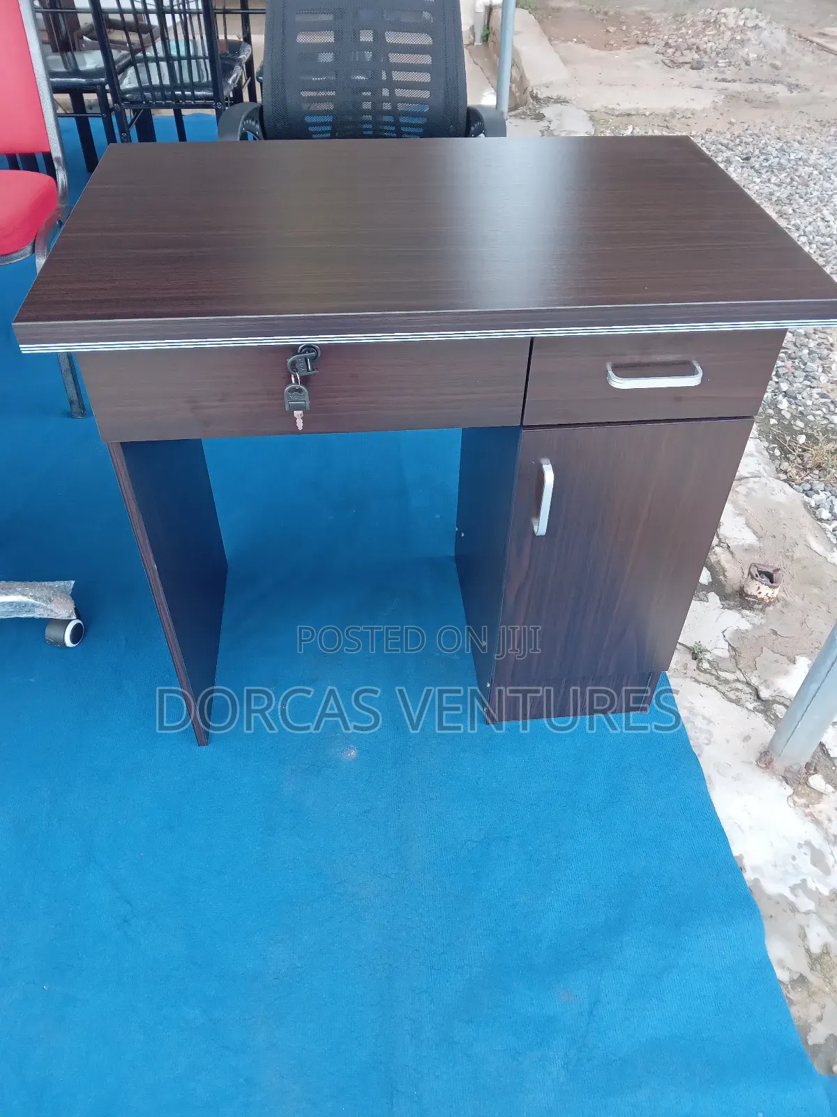 Panin Office Table
