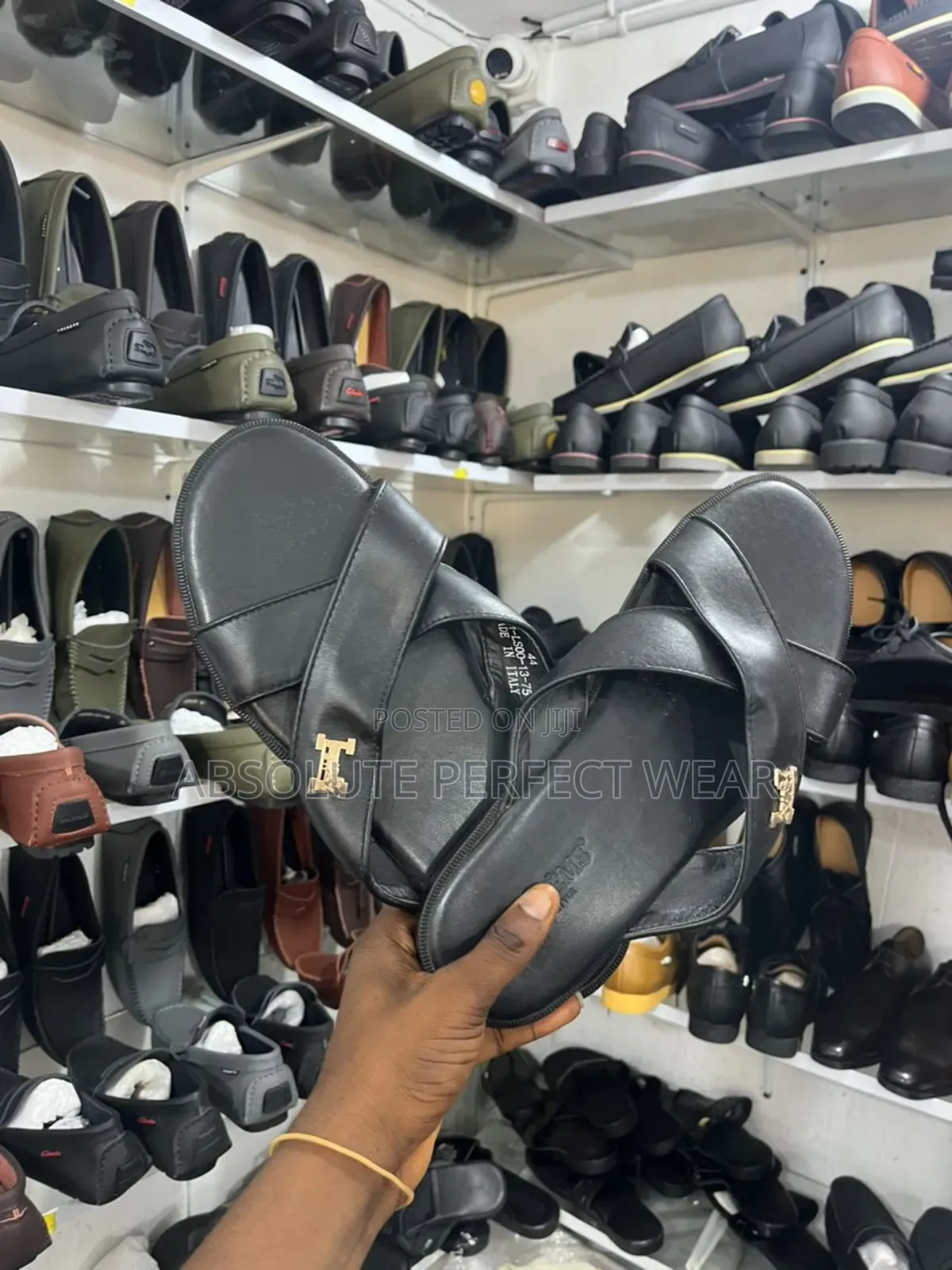 Relaxed Slippers Available in Sizes