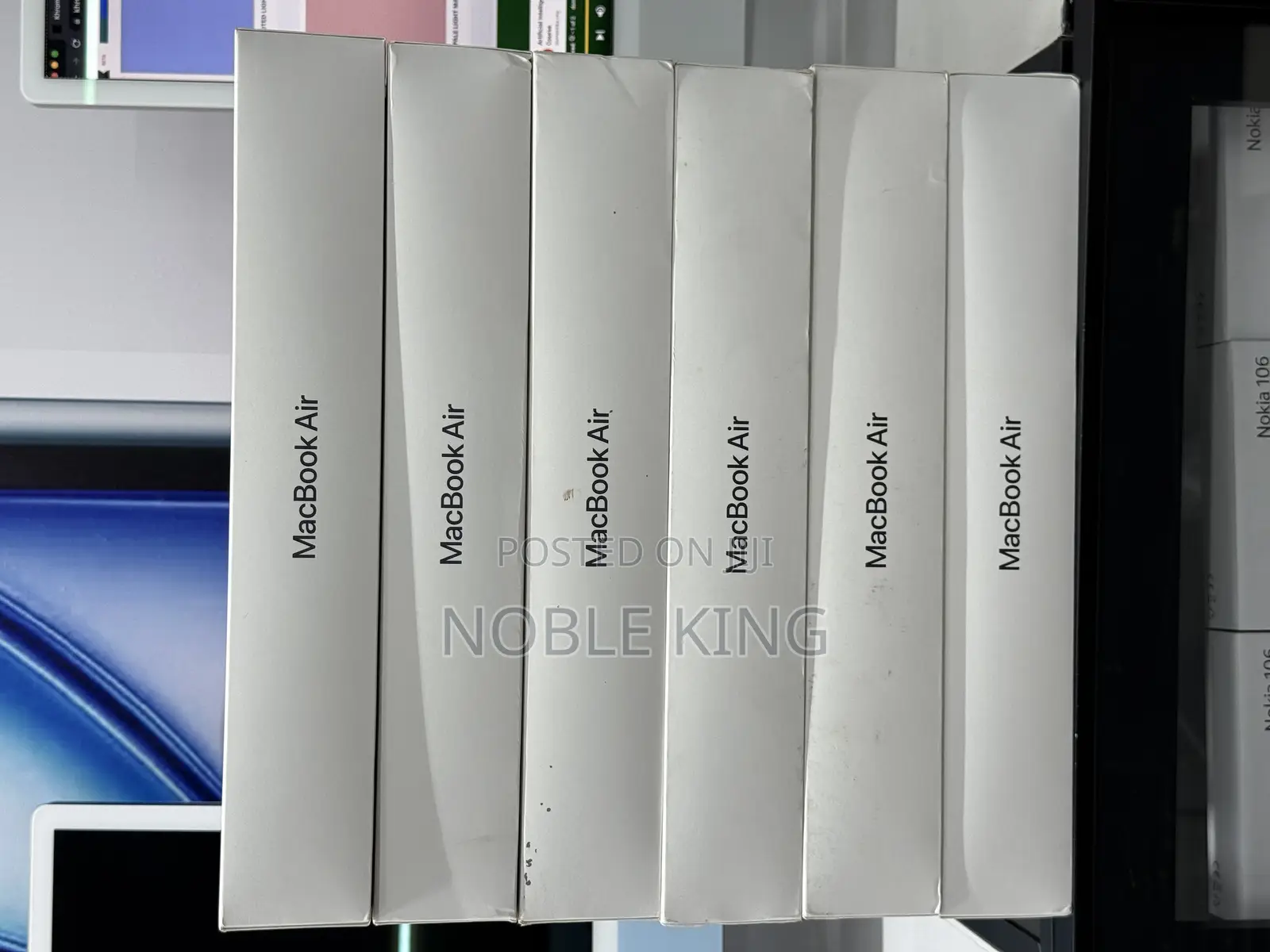 New Laptop Apple MacBook Air 2025 M4 13-Inch 16GB Apple M4 SSD 256GB