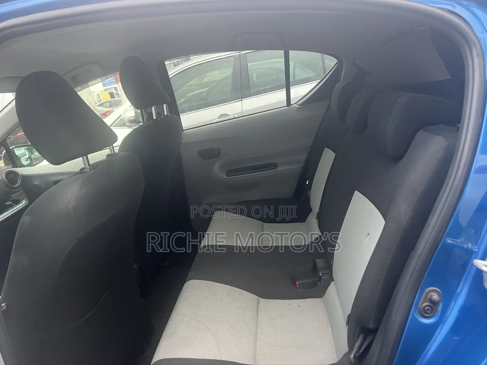 Toyota Aqua 2012 Blue
