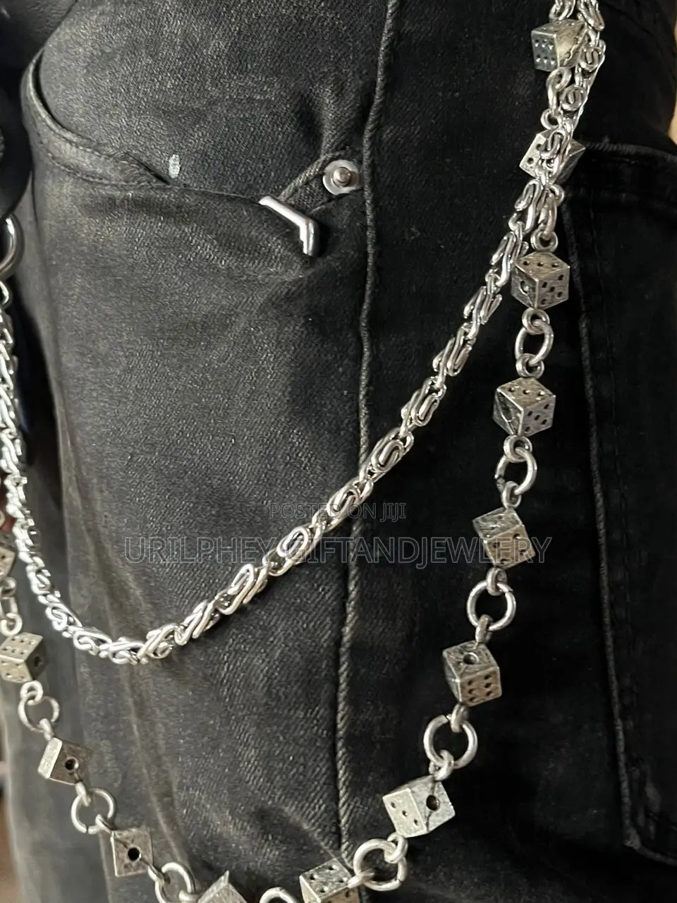 Quality Jeans Side Chain