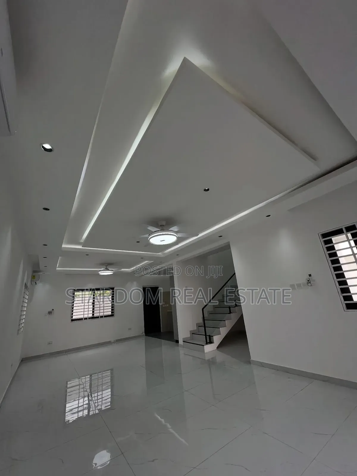 4bdrm Duplex in West Trassacco, East Legon for rent
