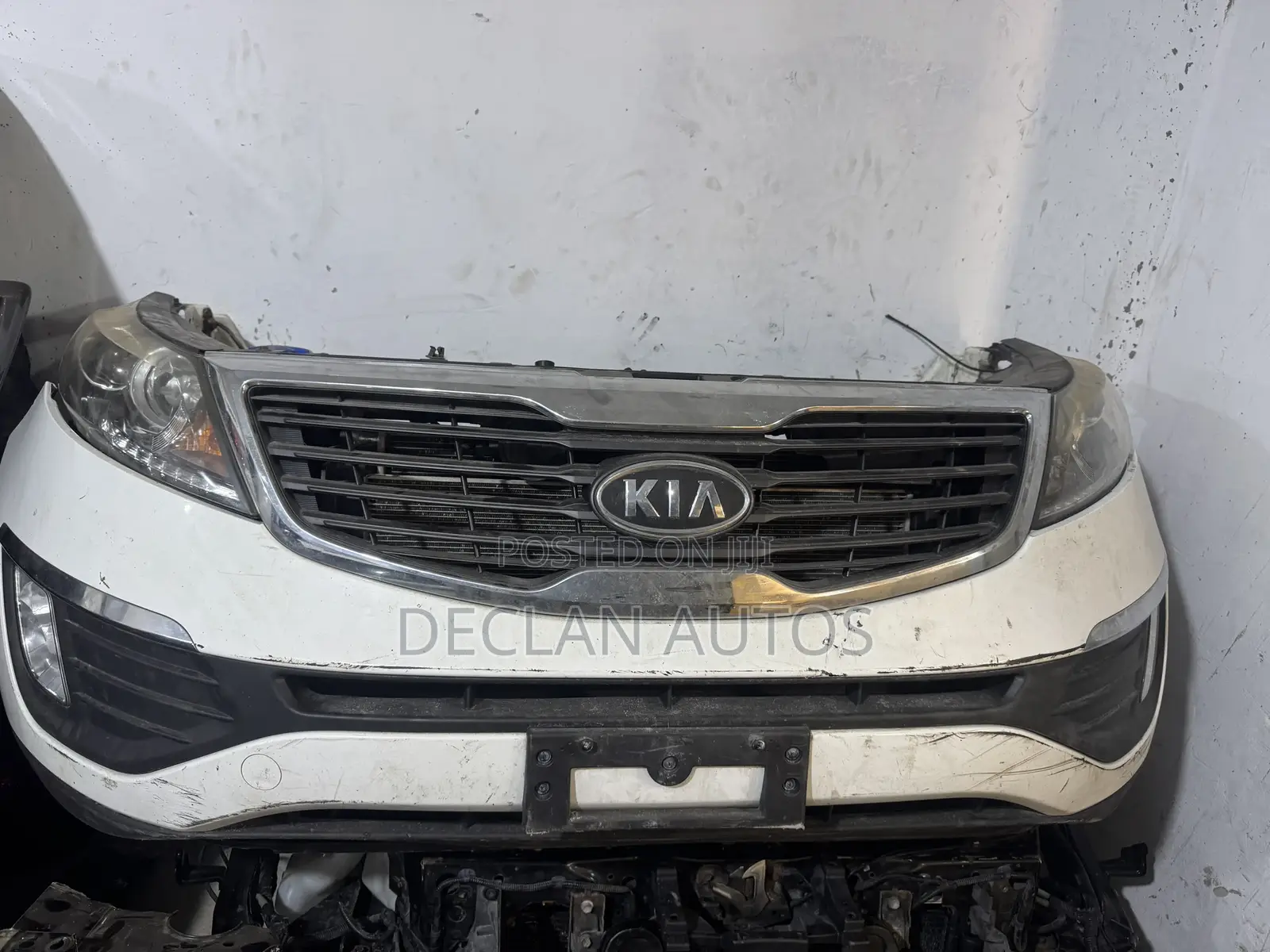 Kia Sportage 2012 -2015 Front Cut