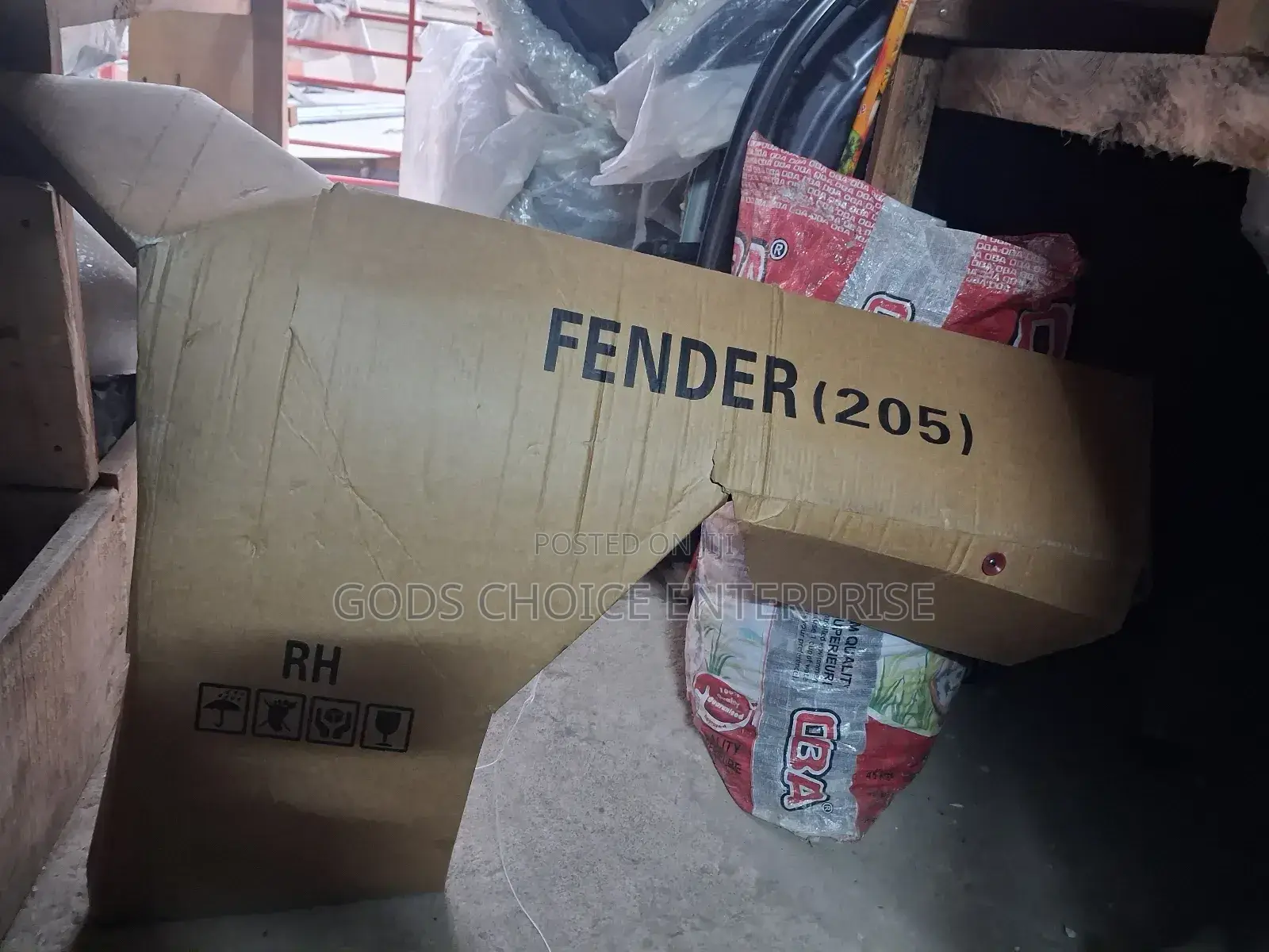 Fender C300 2014-2020