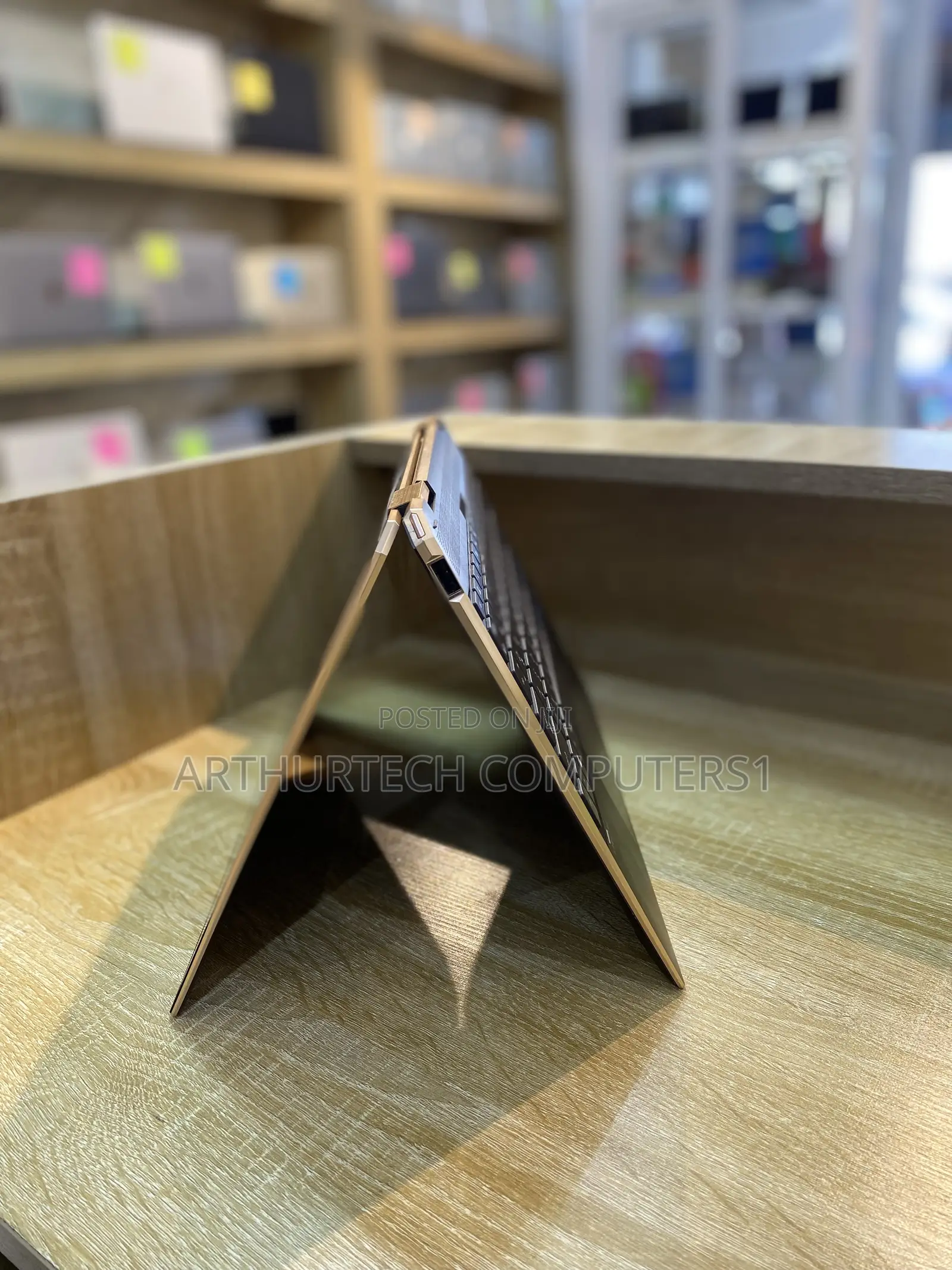 Laptop HP Spectre X360 13 8GB Intel Core I5 SSD 256GB