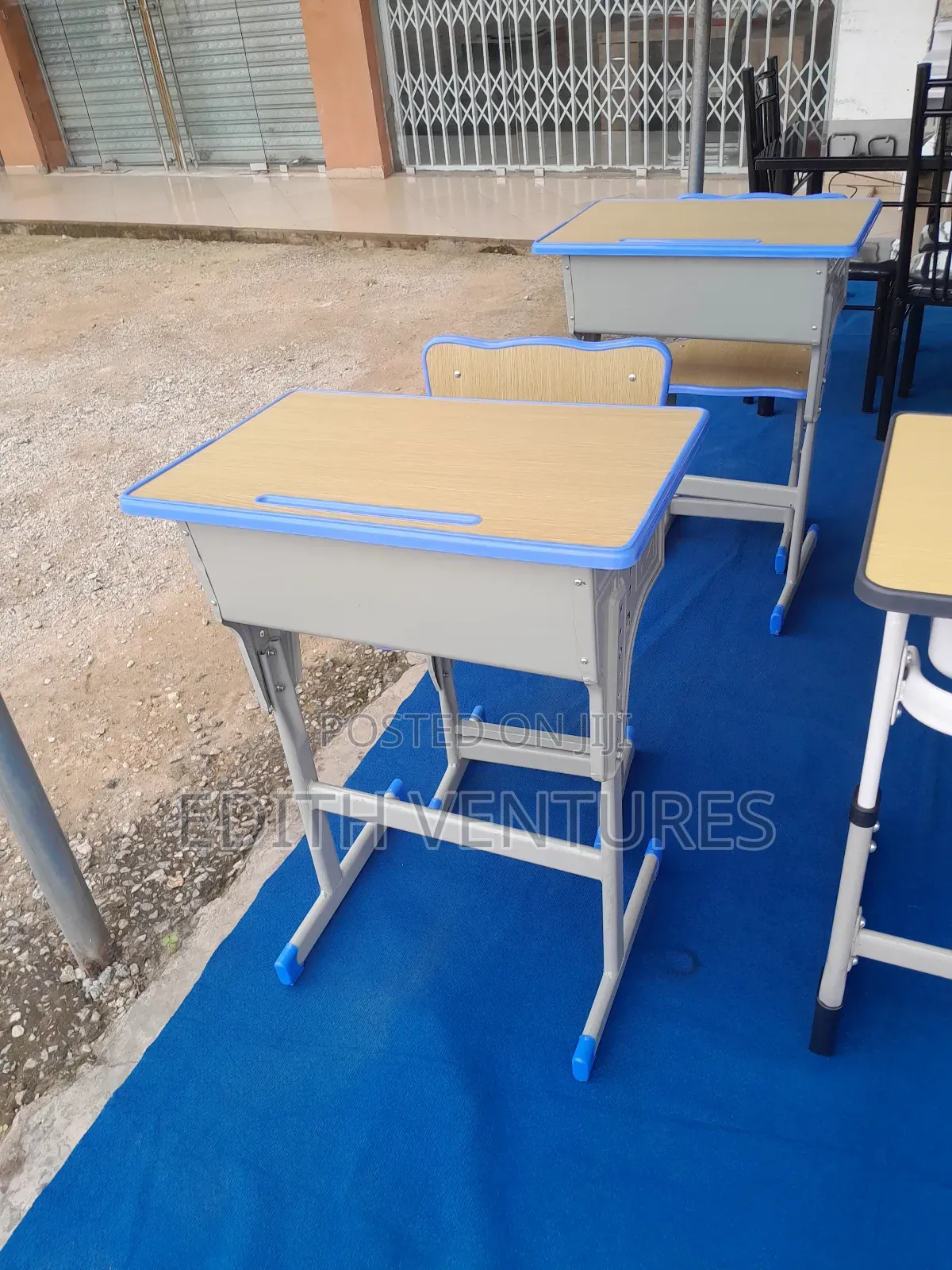 Rect Legs Study Desk