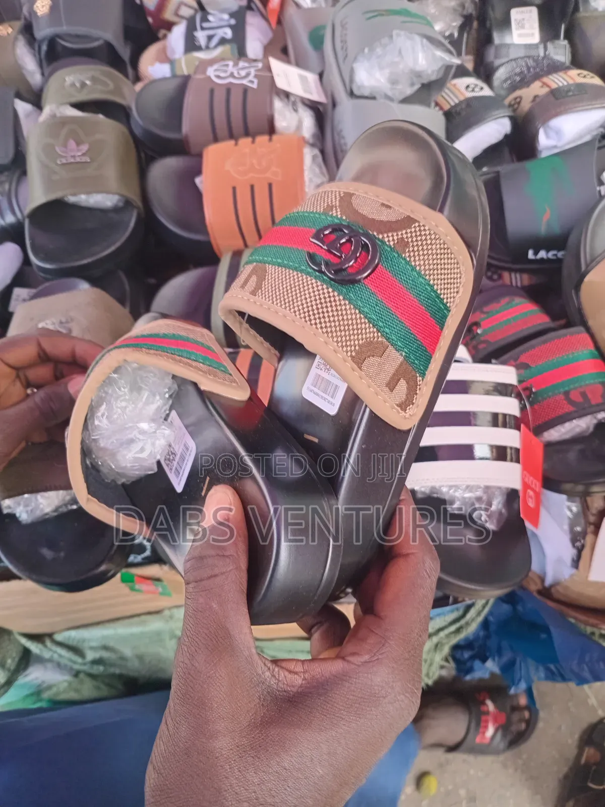 Kid Luxury Slide.Size 30-35