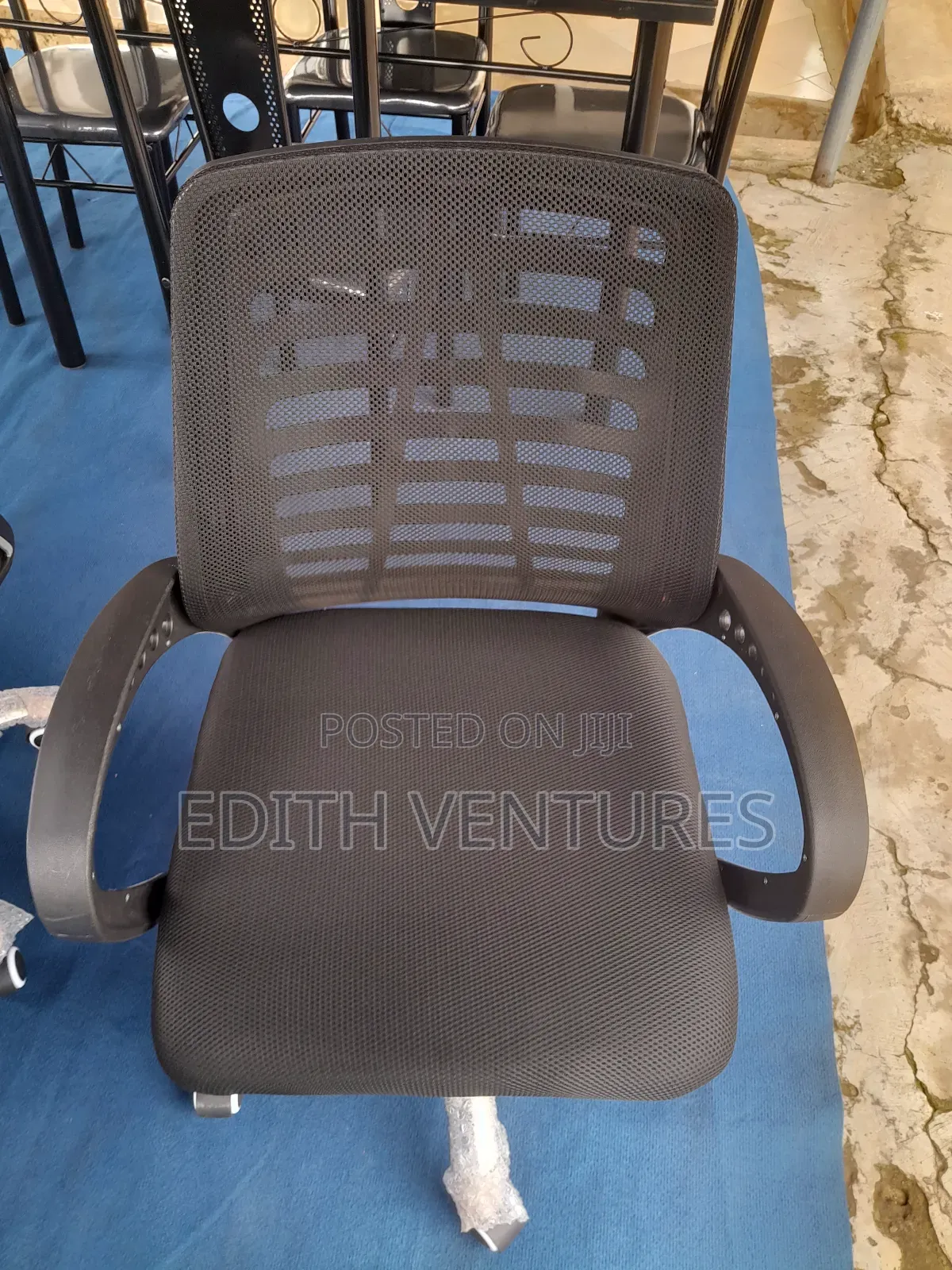Alluring Office Chair