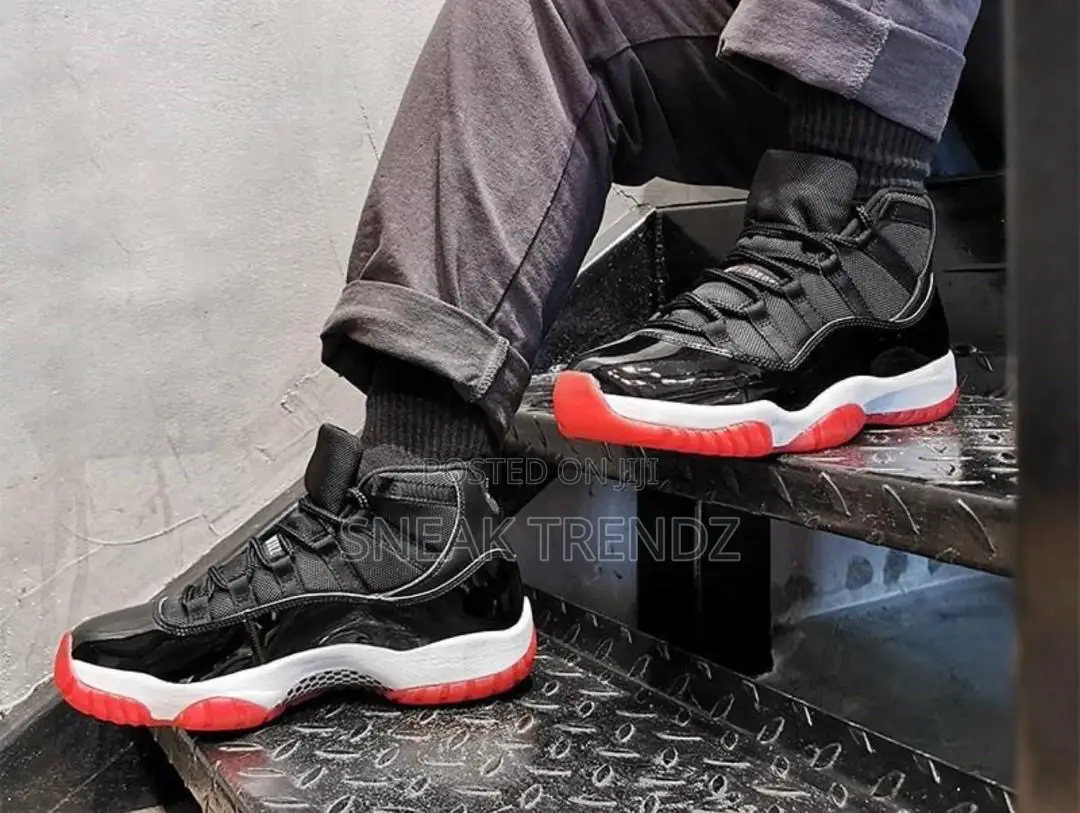 Air Jordan R 11 Black Mirror